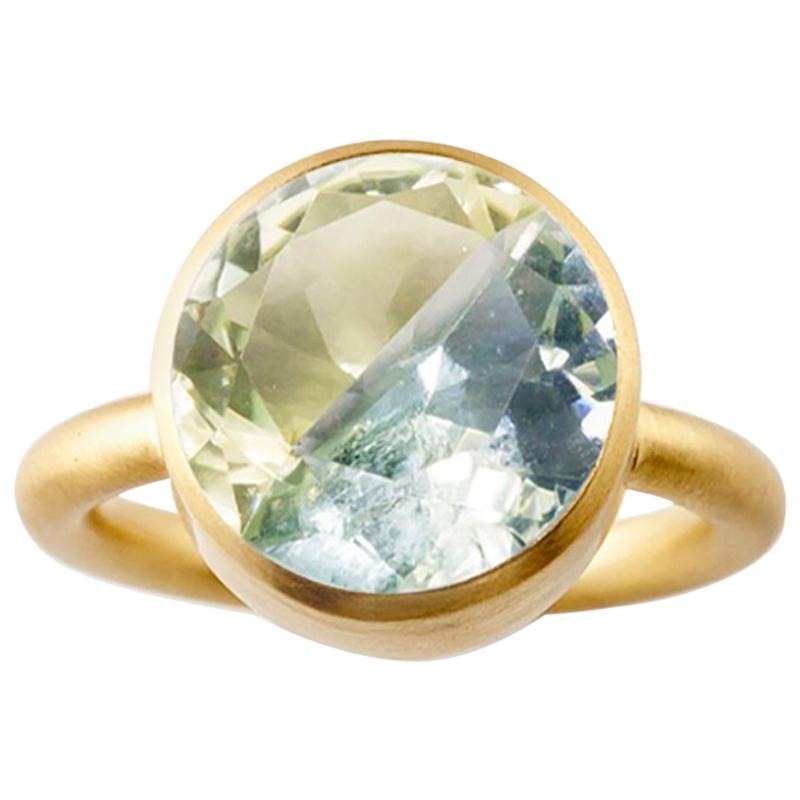 18K Yellow Gold Lemon Quartz and Green Fluorite Two-Stone Modern Cocktail Ring For Sale