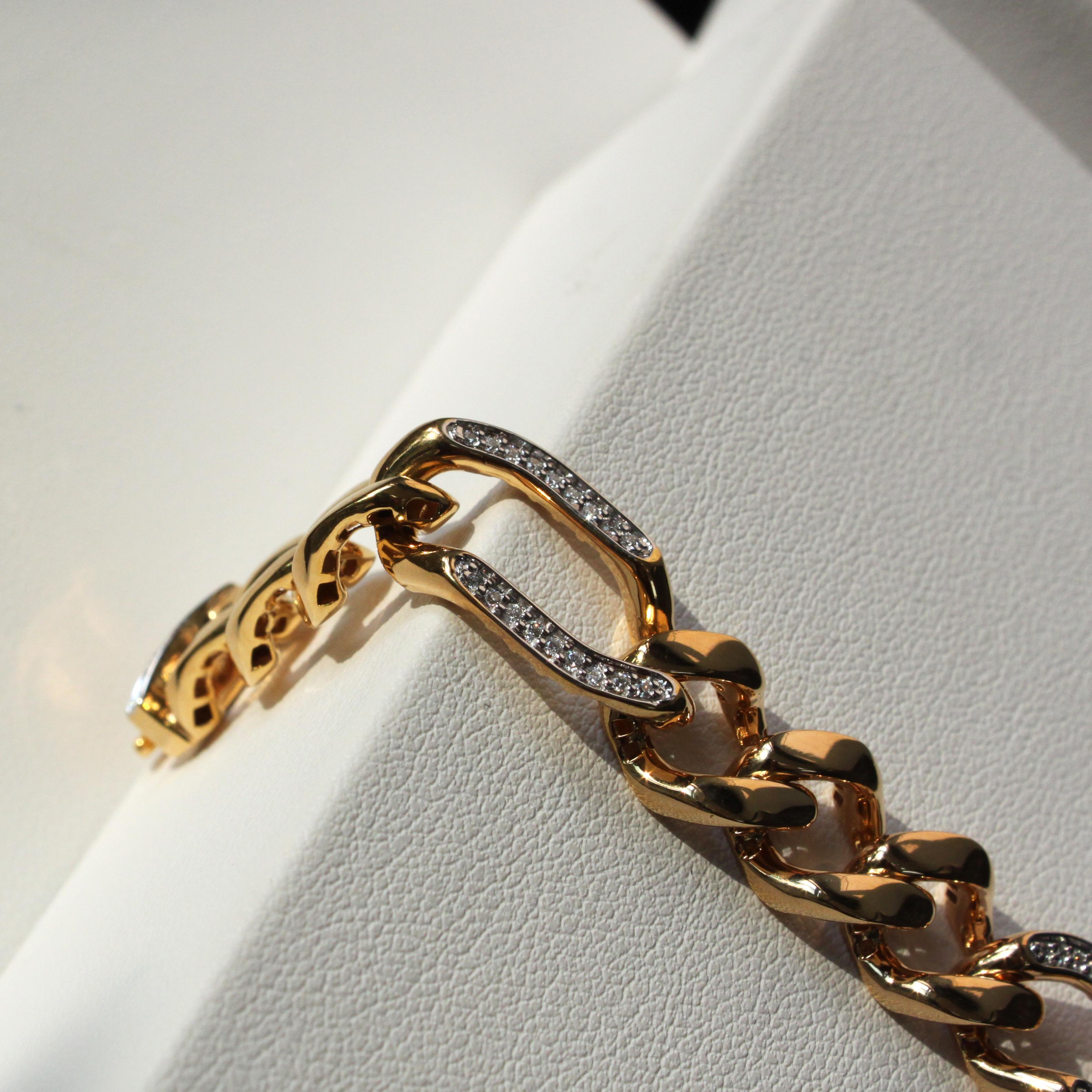 Modern 18K Yellow Gold Lightweight Cuban Link Bracelet for Men with Natural Diamonds For Sale