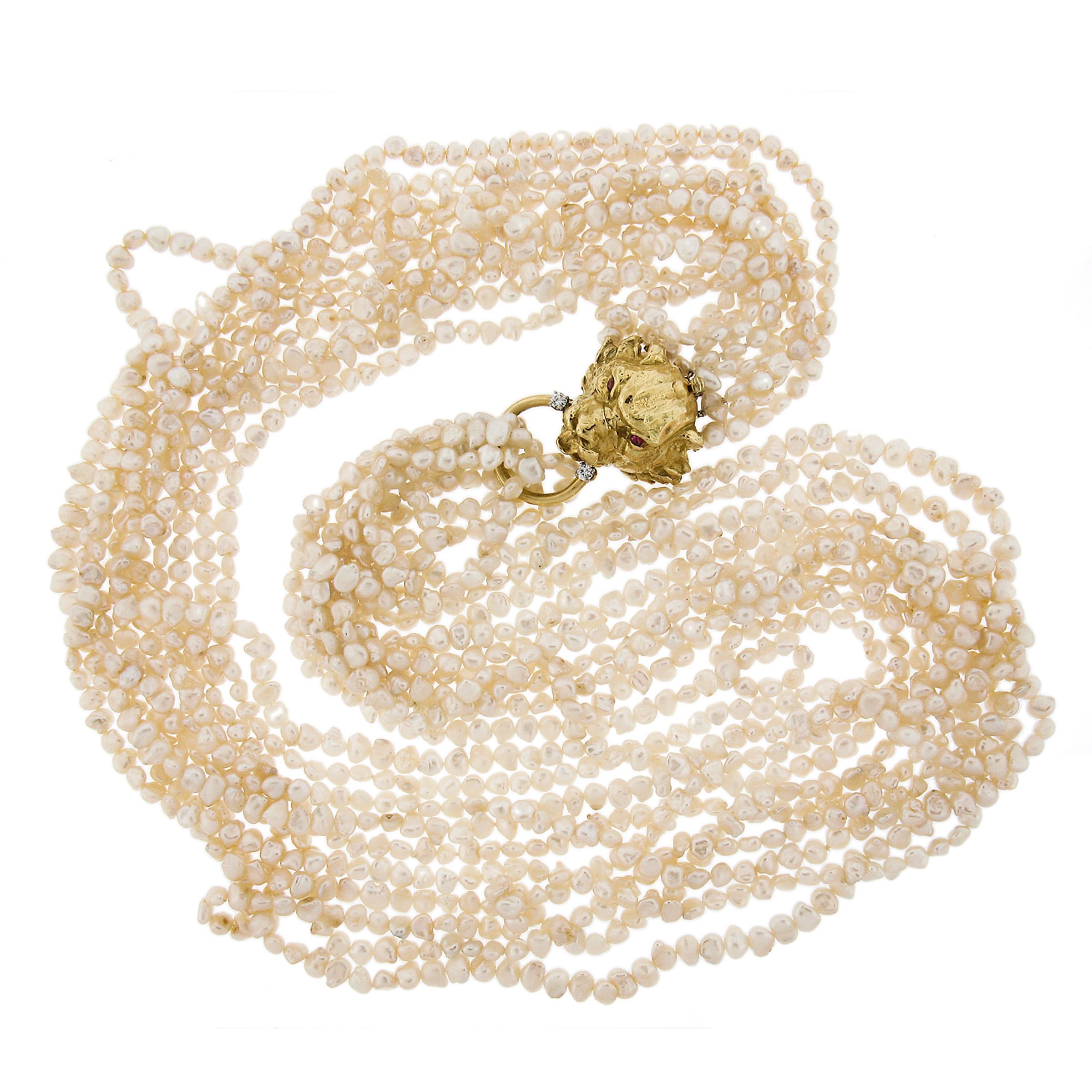 Collier à plusieurs rangs en or jaune 18 carats avec fermoir tête de lion 30 pouces en perles d'eau douce Unisexe en vente