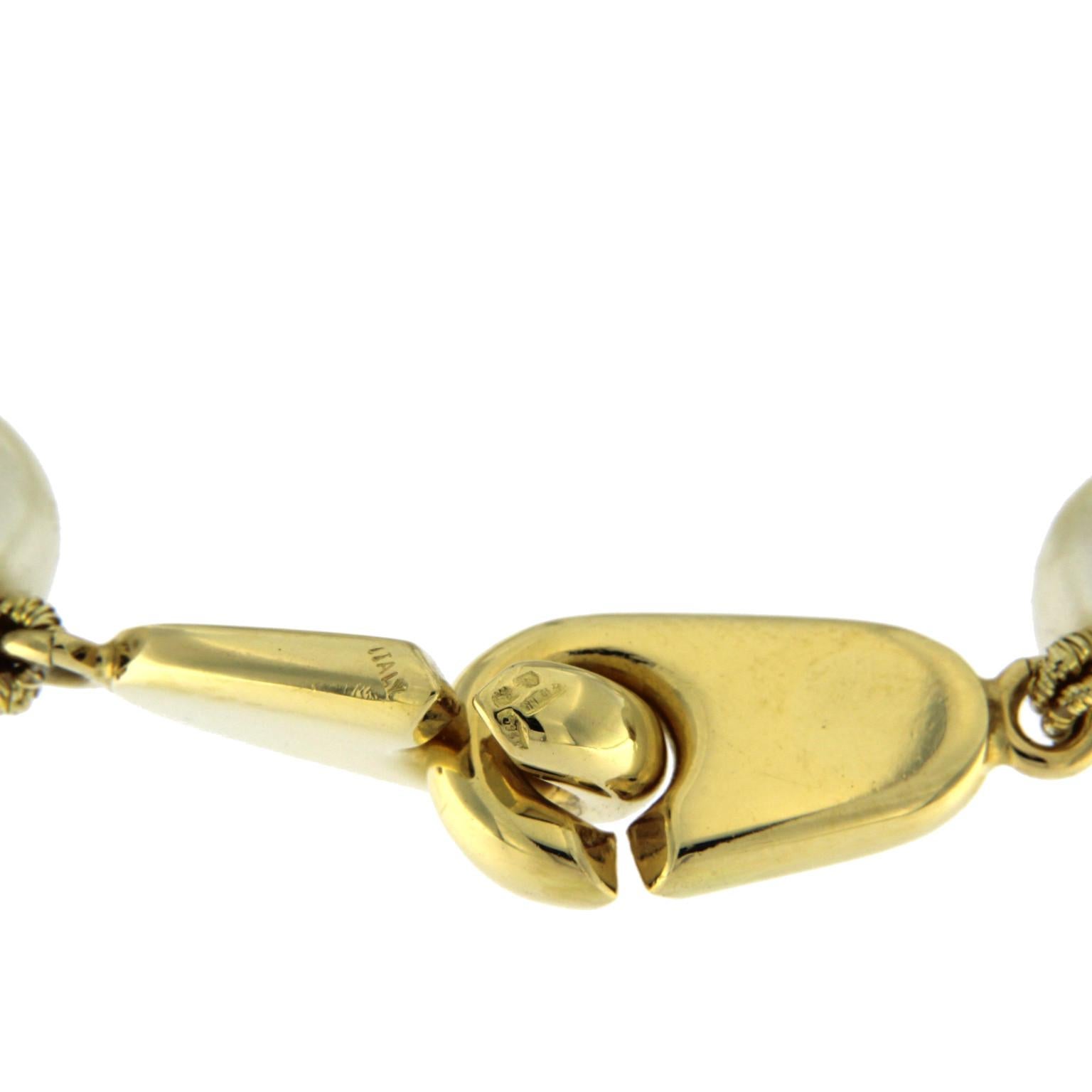 18 Karat Yellow Gold Lock for Necklace In New Condition In Milano, Lombardia