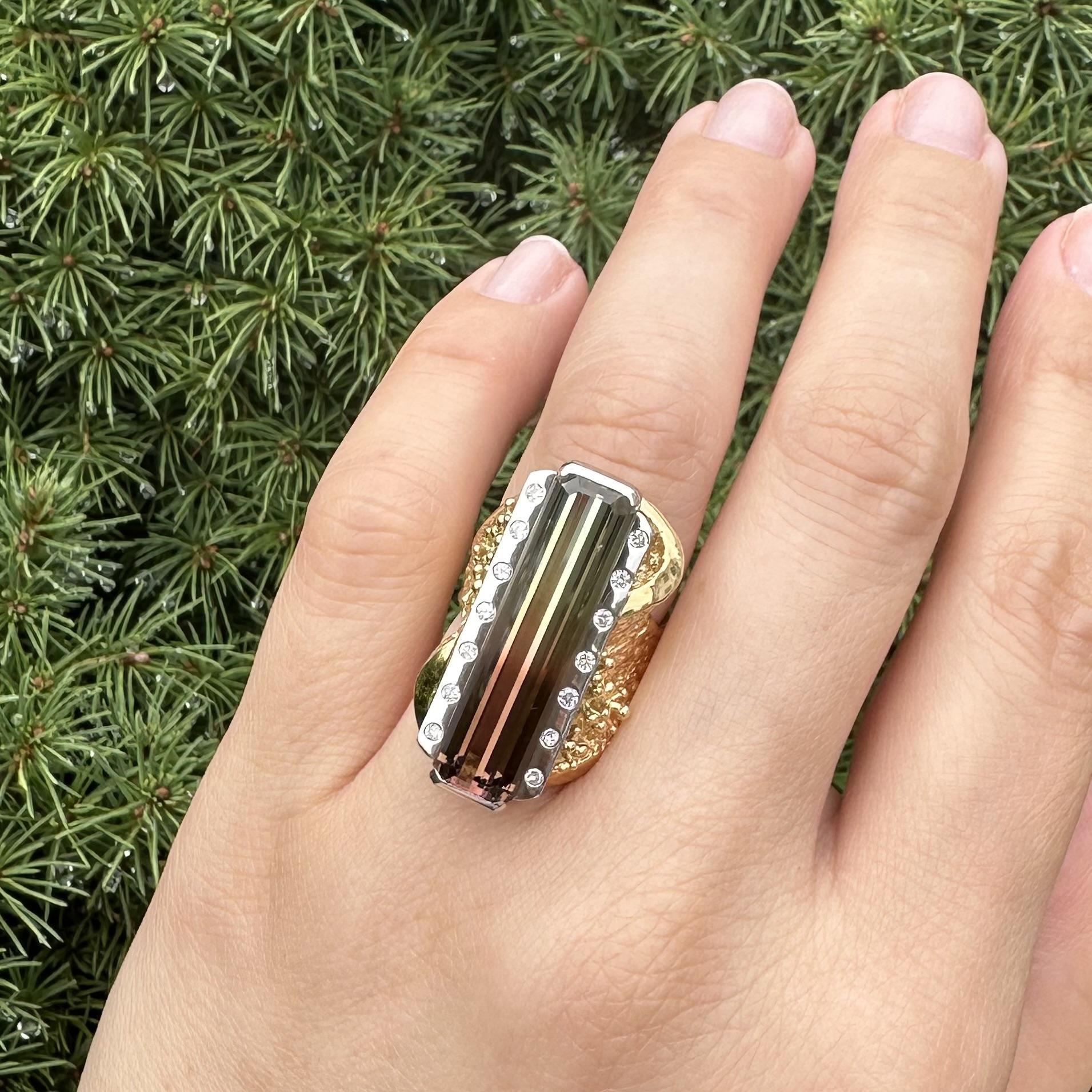 Anello lungo in oro giallo 18k con tormalina bicolore e diamanti da 11,32 ct. in vendita 6