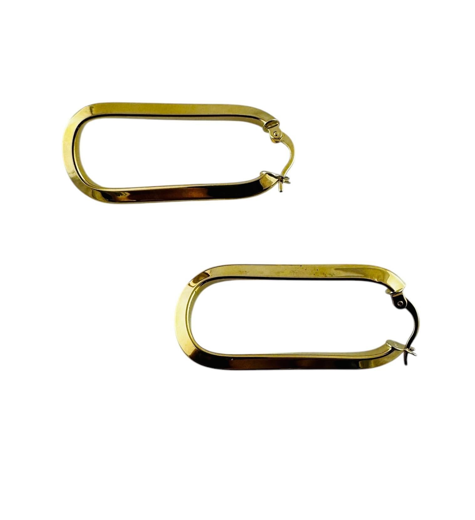 18K Yellow Gold Long Oval Paperclip Earrings #20681 In Good Condition For Sale In Washington Depot, CT