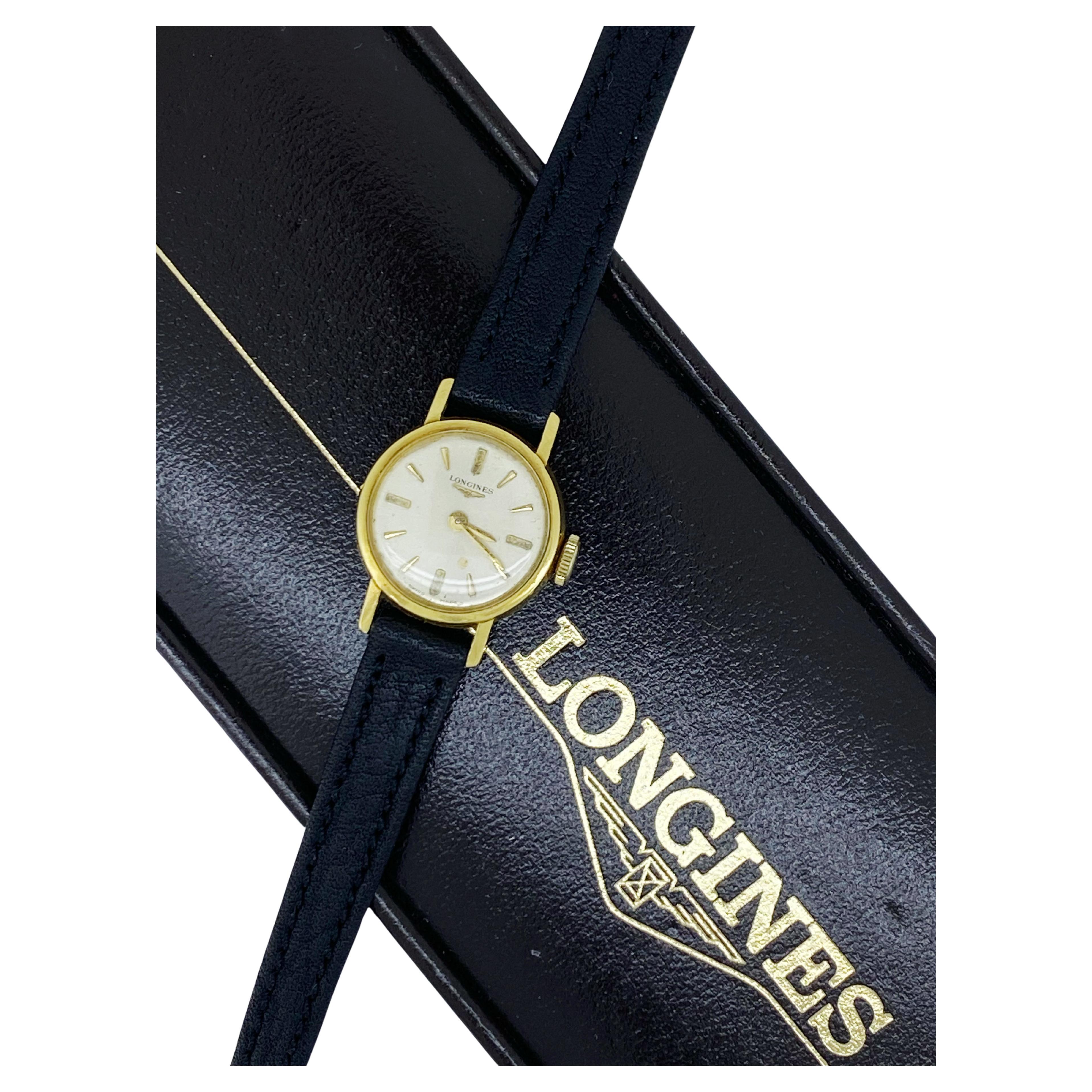 18 Karat Gelbgold Longines Vintage 1960er Hand 17 Juwelen 19mm Damenuhr im Angebot