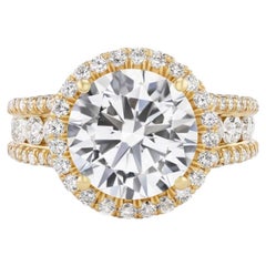 Bague de fiançailles en or jaune 18 carats avec un diamant rond de 5,01 carats, synthétique, de la marque Michael M