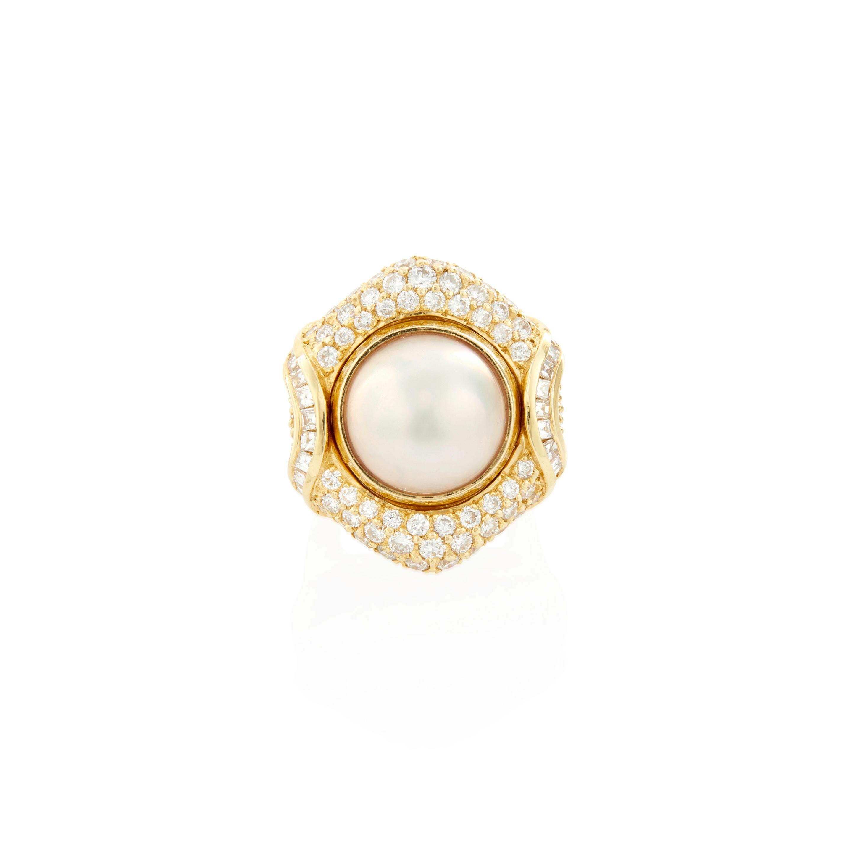 Taille ronde Bague Mabe en or jaune 18 carats et diamants de 2,75 carats, taille 5 1/4 en vente