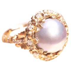 18K Yellow Gold Mabe Pearl & Diamond Flower Cocktail Ring