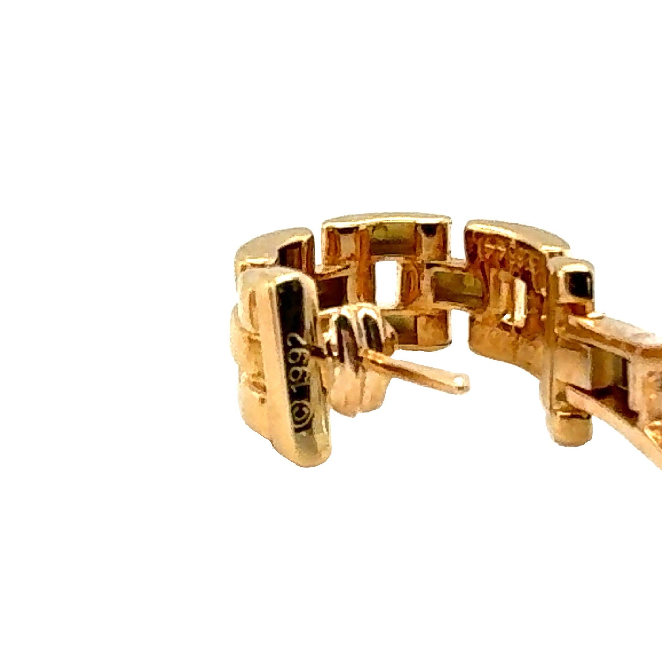 18K Yellow Gold Maillon Panthere Hoop Earrings by Cartier In Good Condition In Beverly Hills, CA