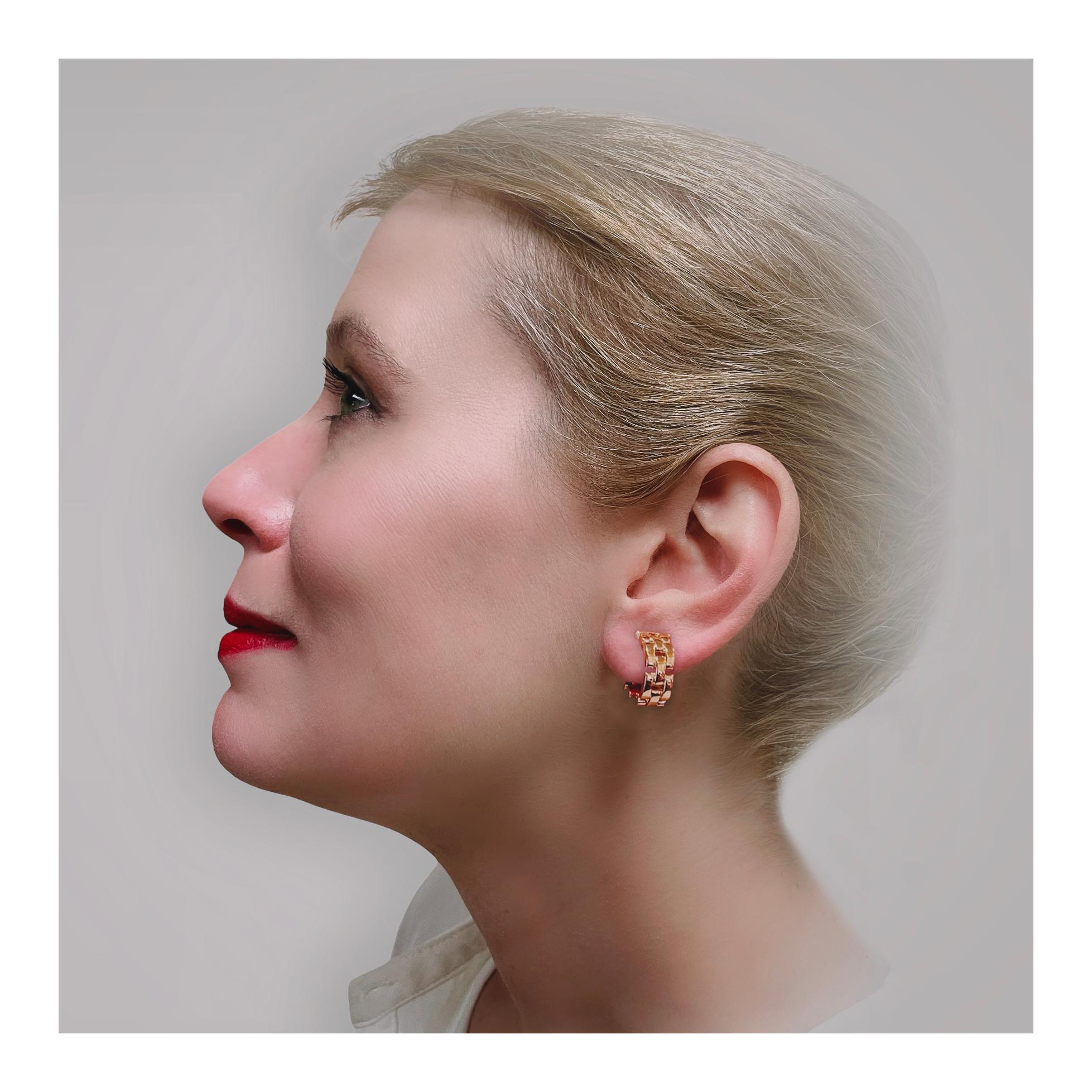 18K Yellow Gold Maillon Panthere Hoop Earrings by Cartier 3