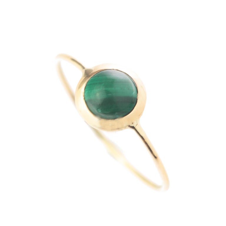 18k Yellow Gold Malachite Cabochon Boho Chic Stackable Green Ring Intini Jewels For Sale 2
