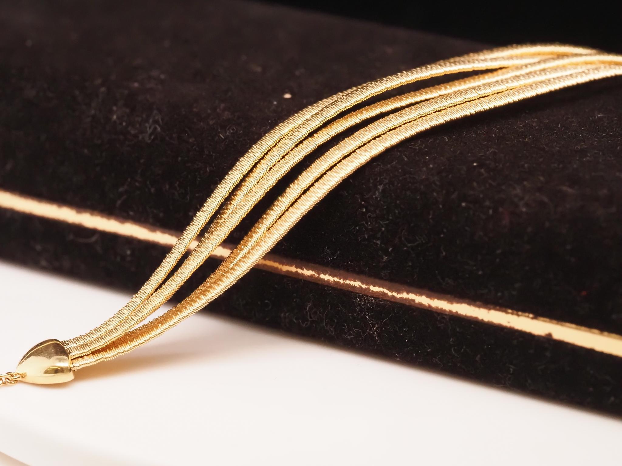 18K Yellow Gold Marco Bicego Strand Bracelet In Excellent Condition For Sale In Atlanta, GA