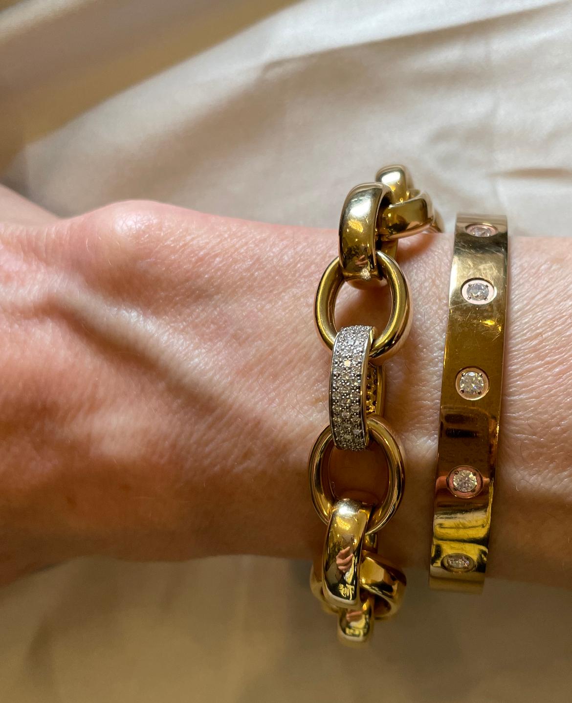 18K Yellow Gold Marilyn Link Bracelet by Monica Rich Kosann In Excellent Condition For Sale In Dallas, TX