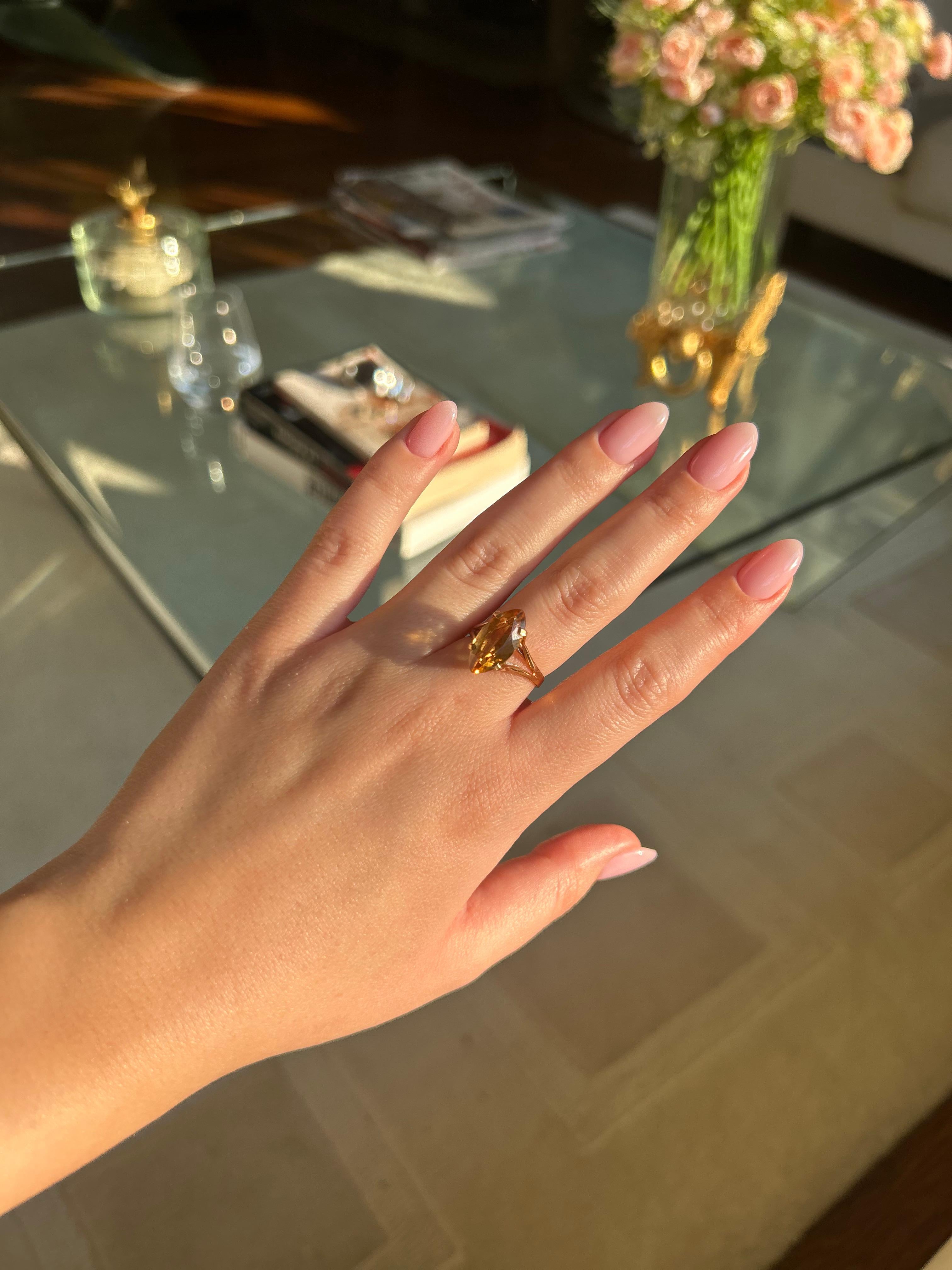Contemporain Bague Cocktail Citrine Marquise en or jaune 18K - 5 Carat Statement Jewelry en vente
