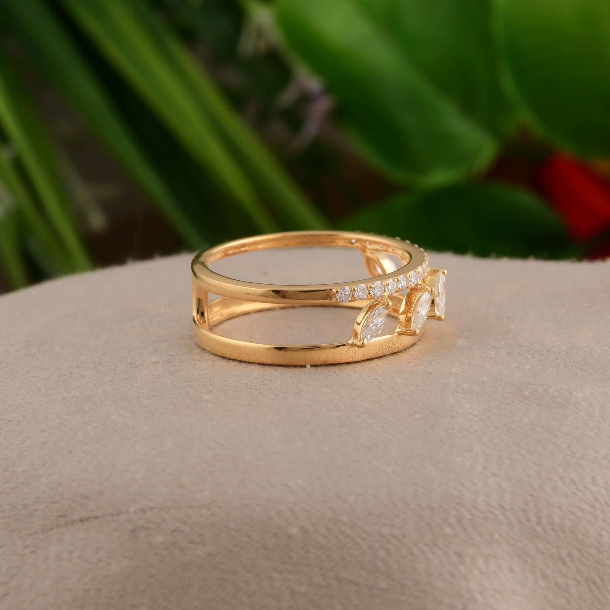 En venta: Alianza de oro amarillo de 18 quilates con doble banda de diamantes marquesa redonda pavé  9