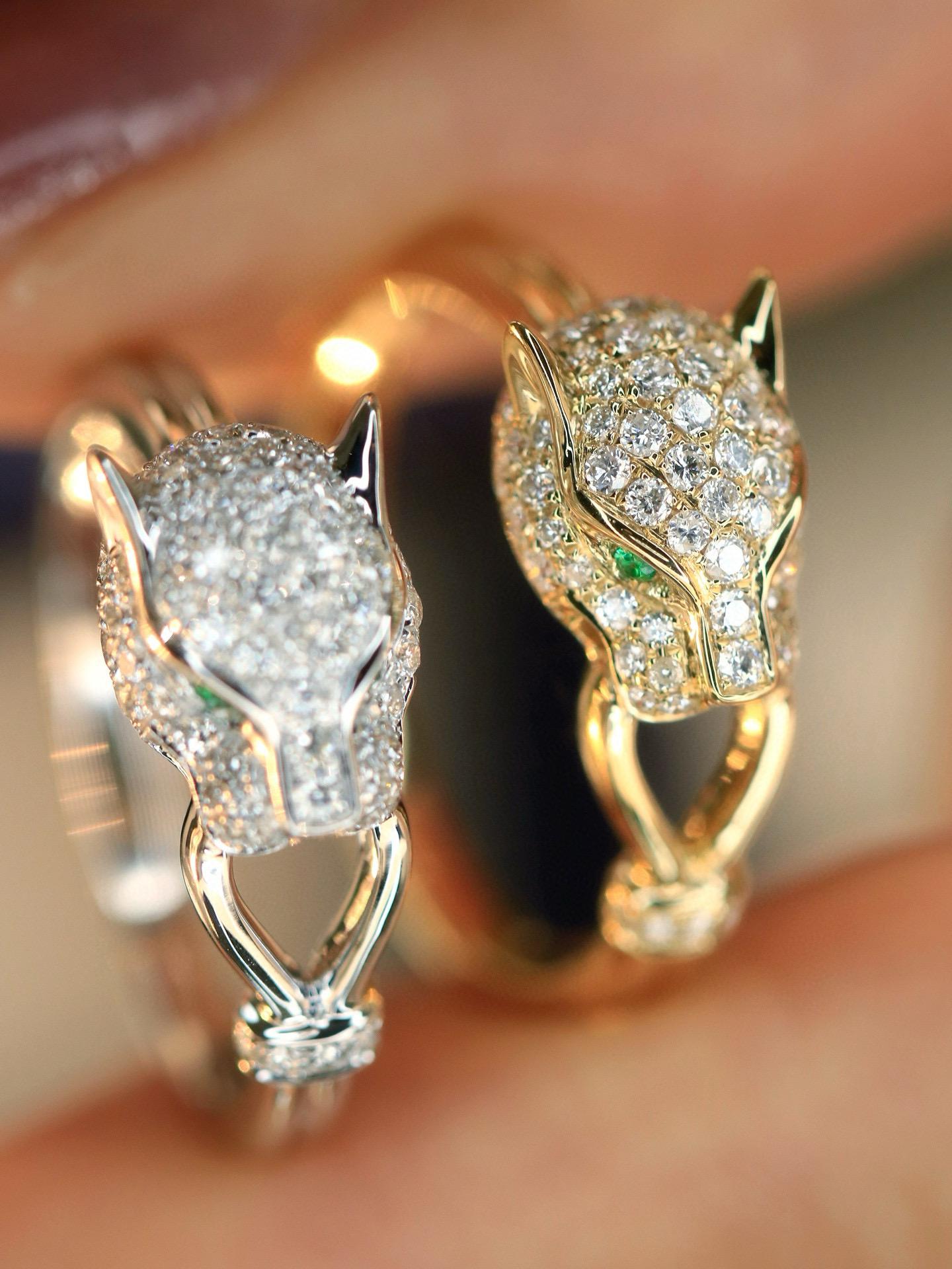 18k Gold Leopard Cocktail Ring with Diamonds & Premium Emerald For Sale 1