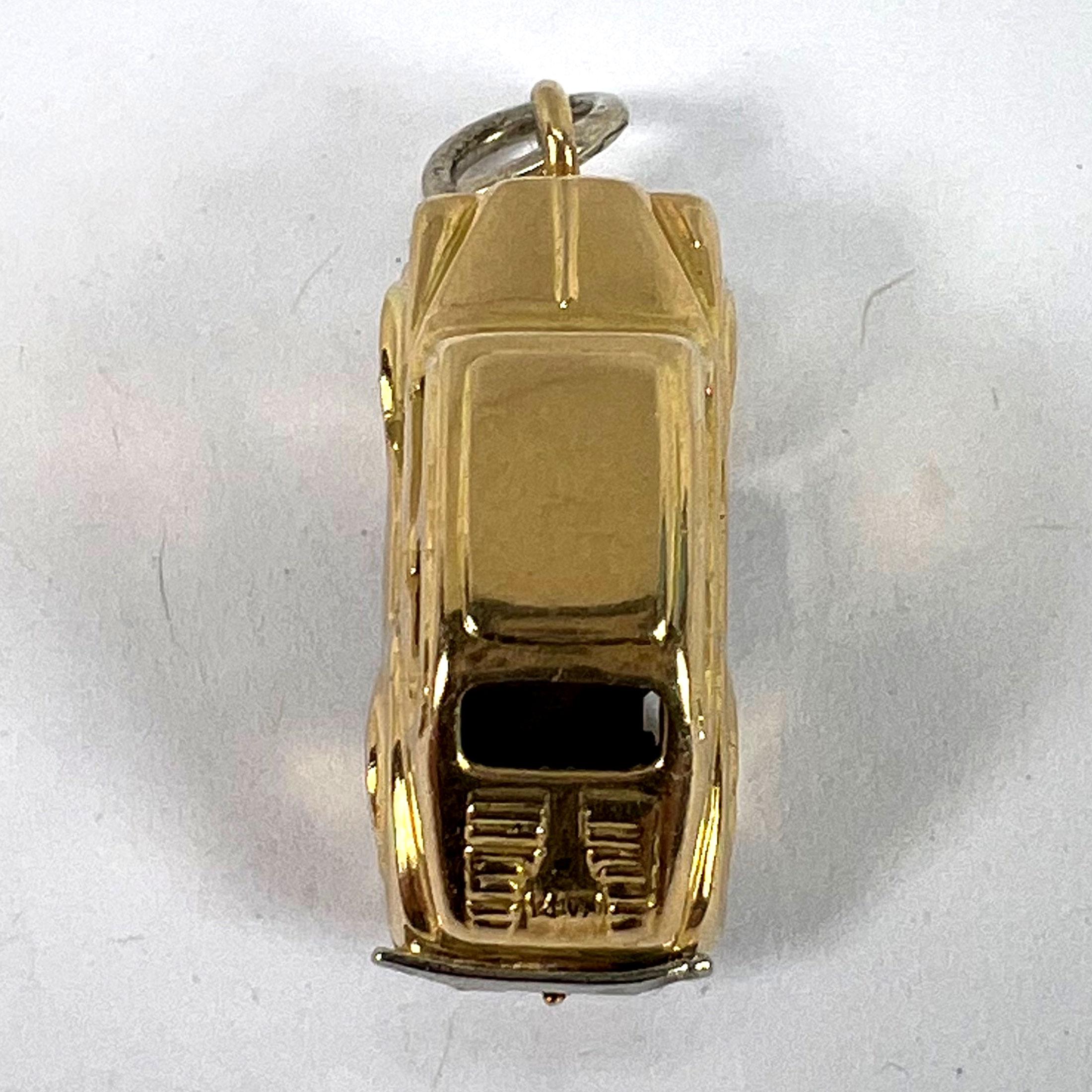 Pendentif breloque de voiture de salon mécanique en or jaune 18 carats en vente 8