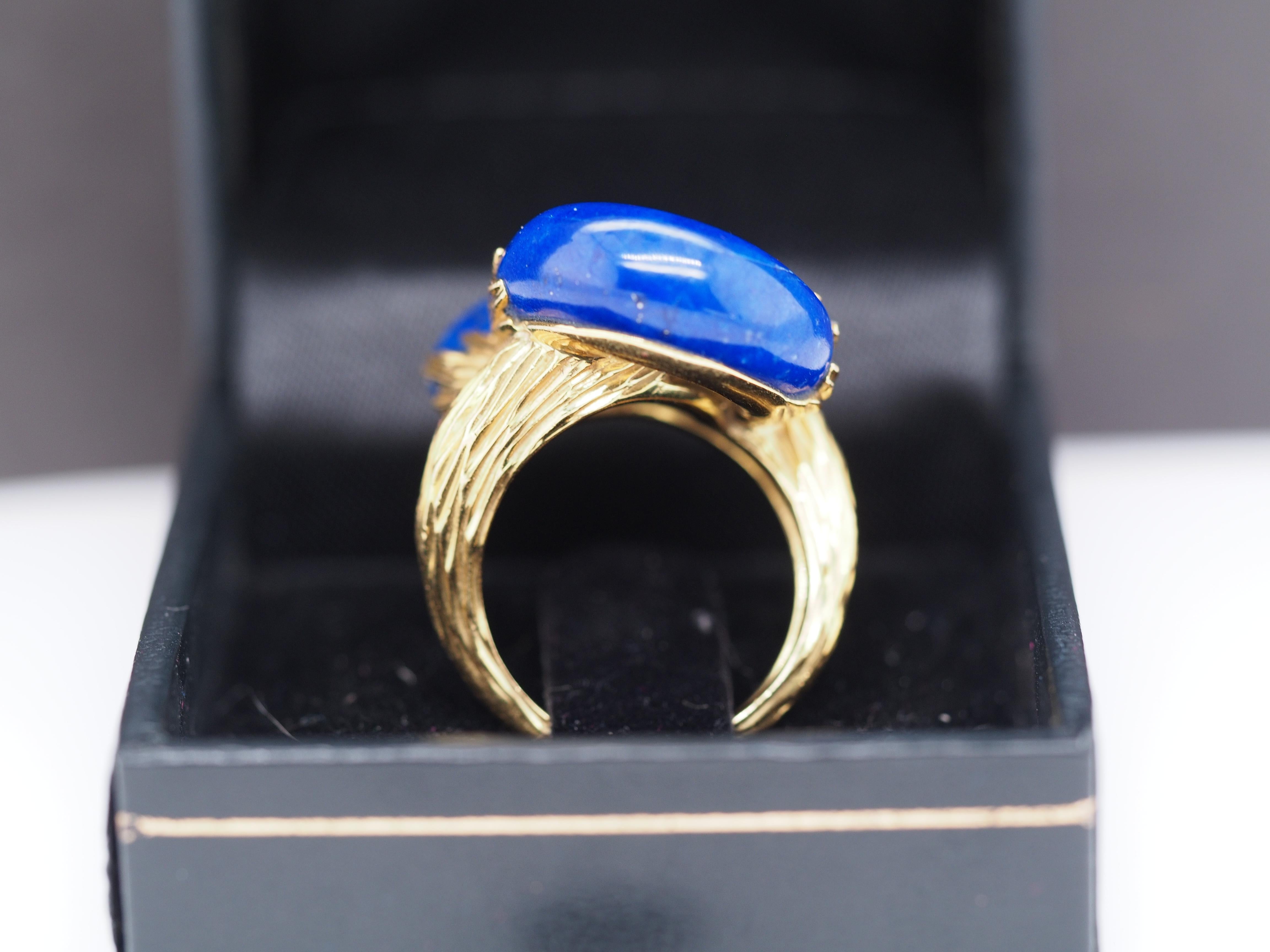 18K Yellow Gold Mellerio 1970s French Lapis Lazuli Ring For Sale 2