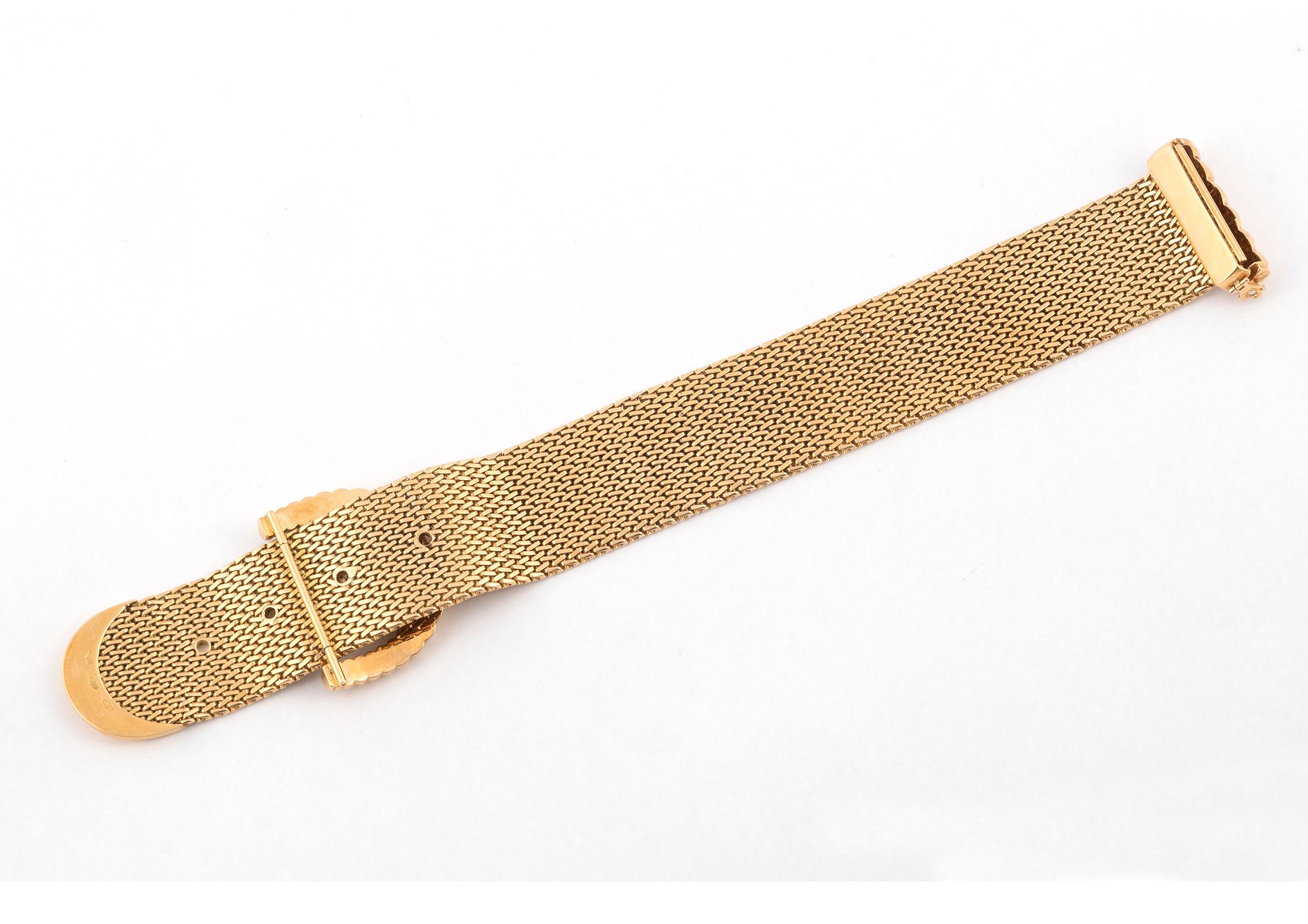 18k Yellow Gold Mesh Bracelet with Buckle Clasp In Excellent Condition In Firenze, IT
