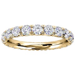 Mia French Pave Diamond Eternity Bague d'éternité en or jaune 18 carats avec diamants (1 1/2 Ct. tw)