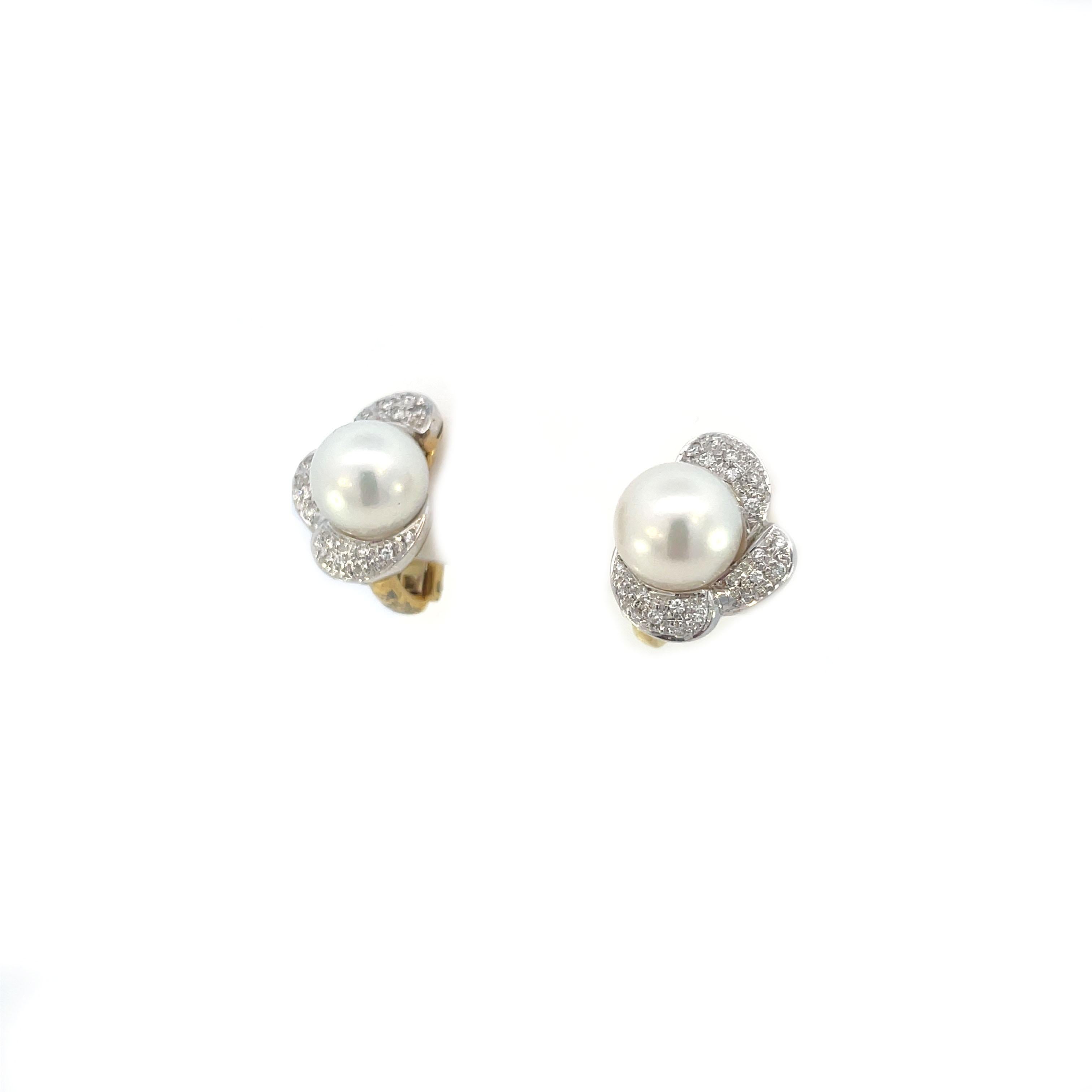 Round Cut 18K Yellow Gold Mikawa Pearl and Diamond Earrings