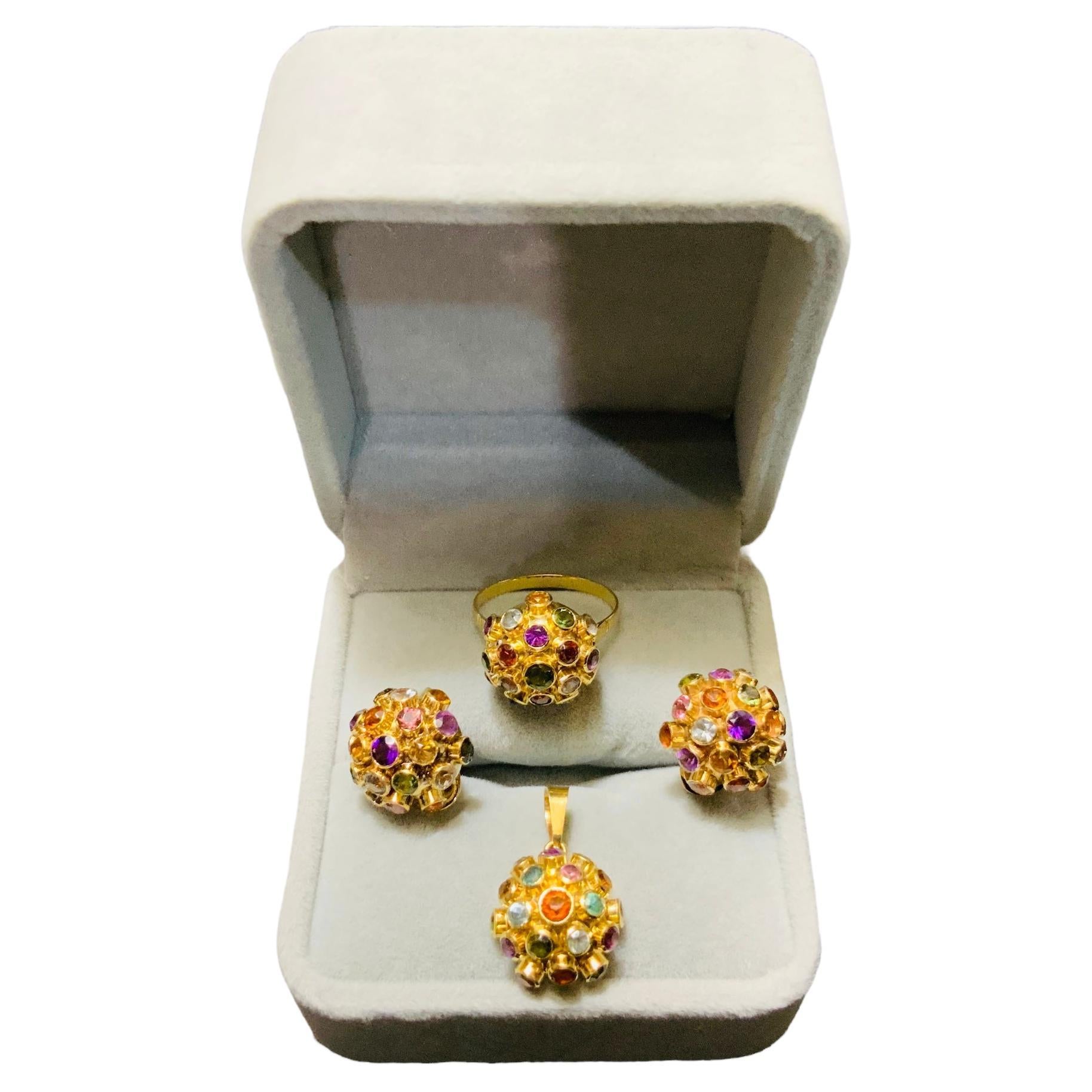 18k Yellow Gold Mini Size Sputnik Set of Pair of Earrings, Pendant and Ring
