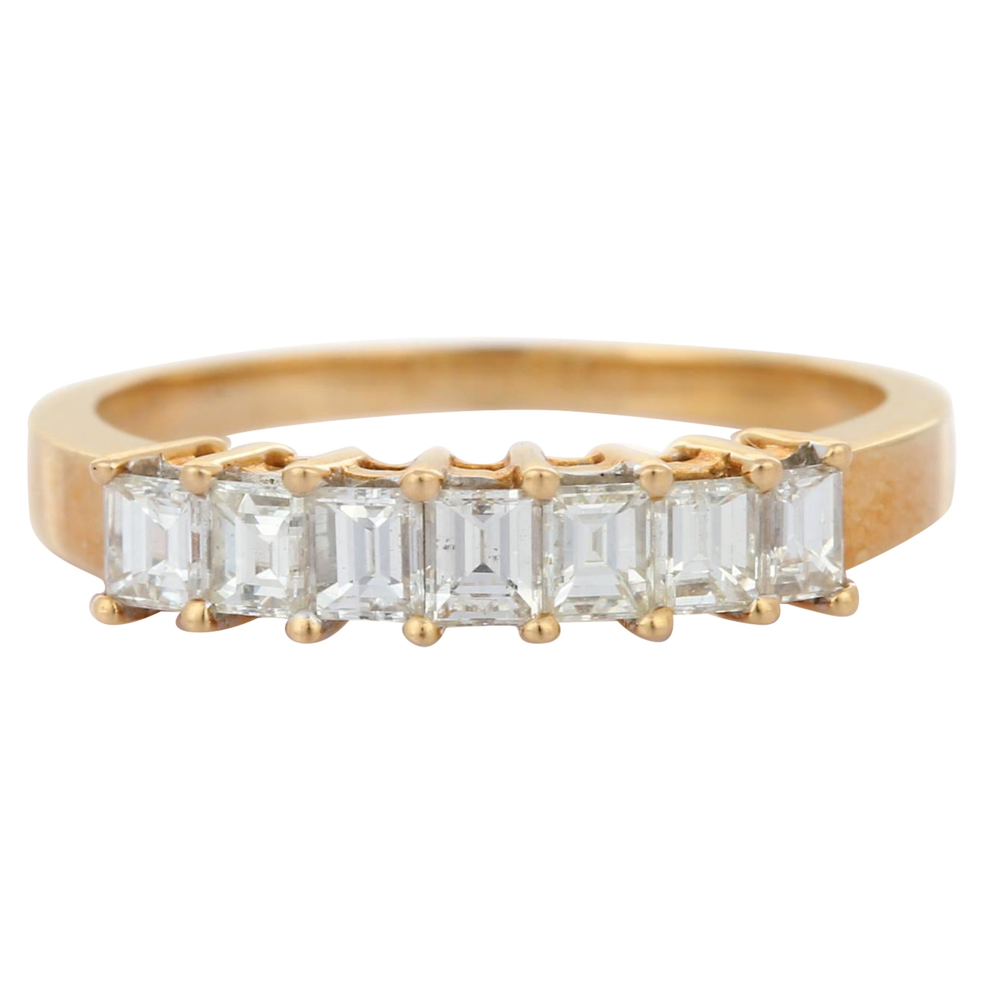 Im Angebot: 18 Karat Gelbgold Moderner Diamant Halb-Eternity-Ring ()
