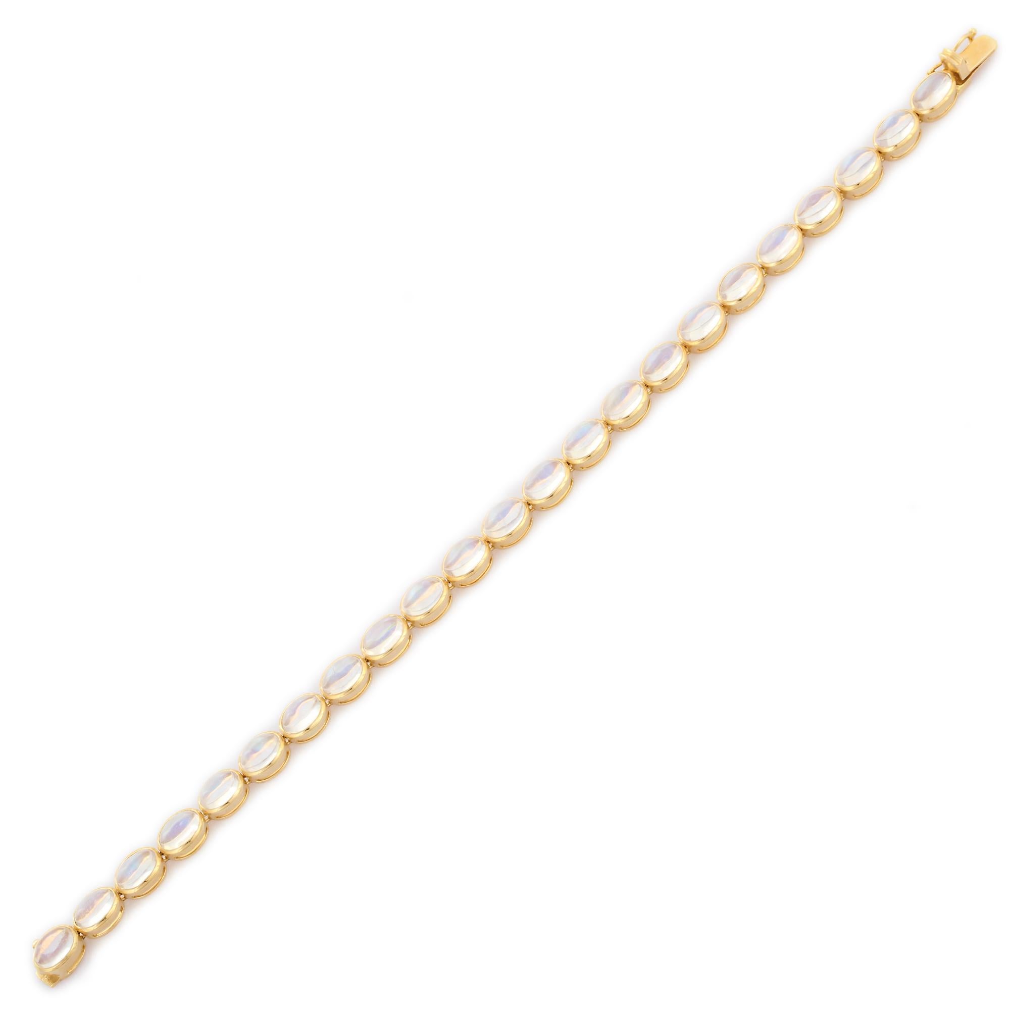 Bracelet tennis en or jaune 18 carats avec pierre de lune Neuf - En vente à Houston, TX