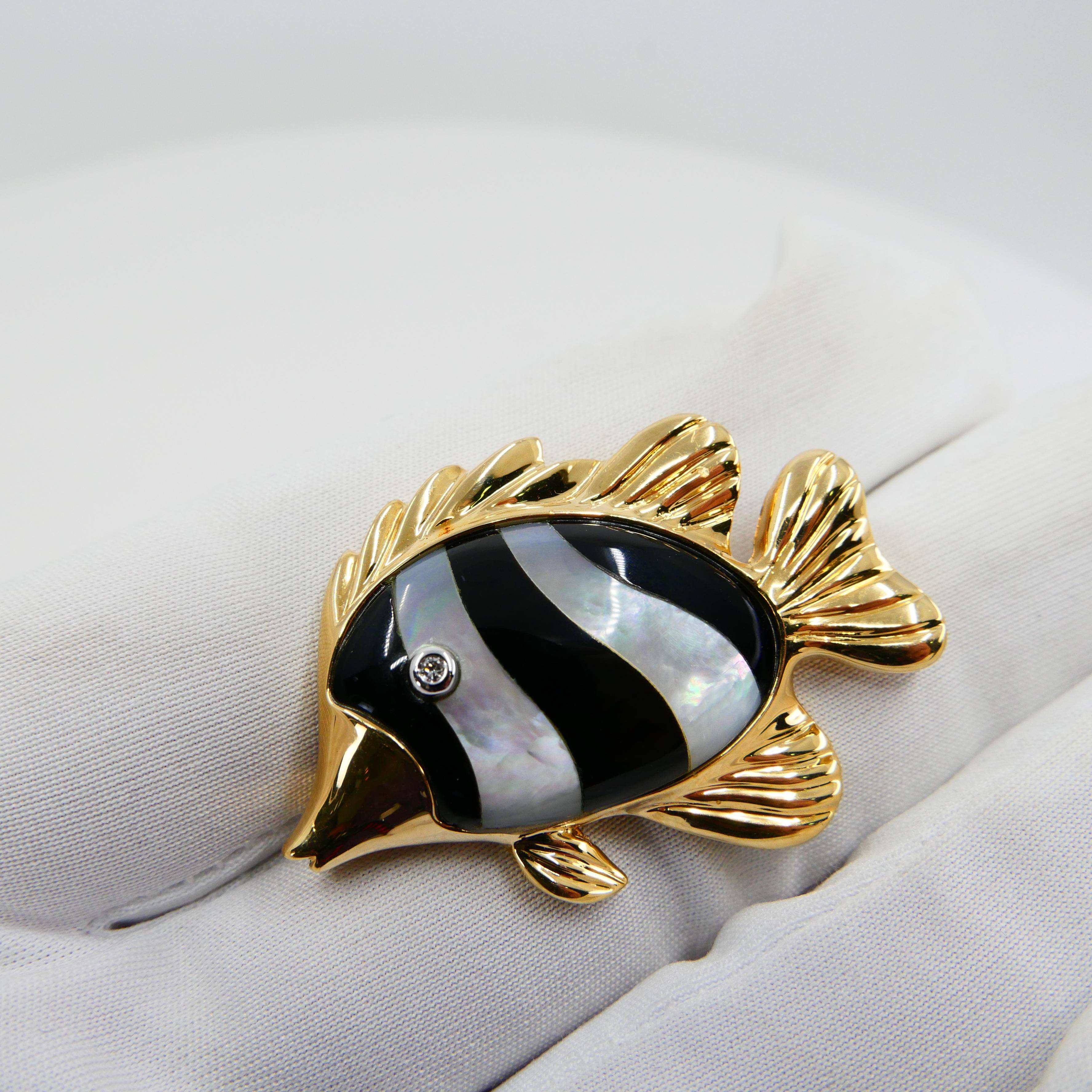 18K Yellow Gold, Mother of Pearl Inlay and Diamond Fish Brooch For Sale 2