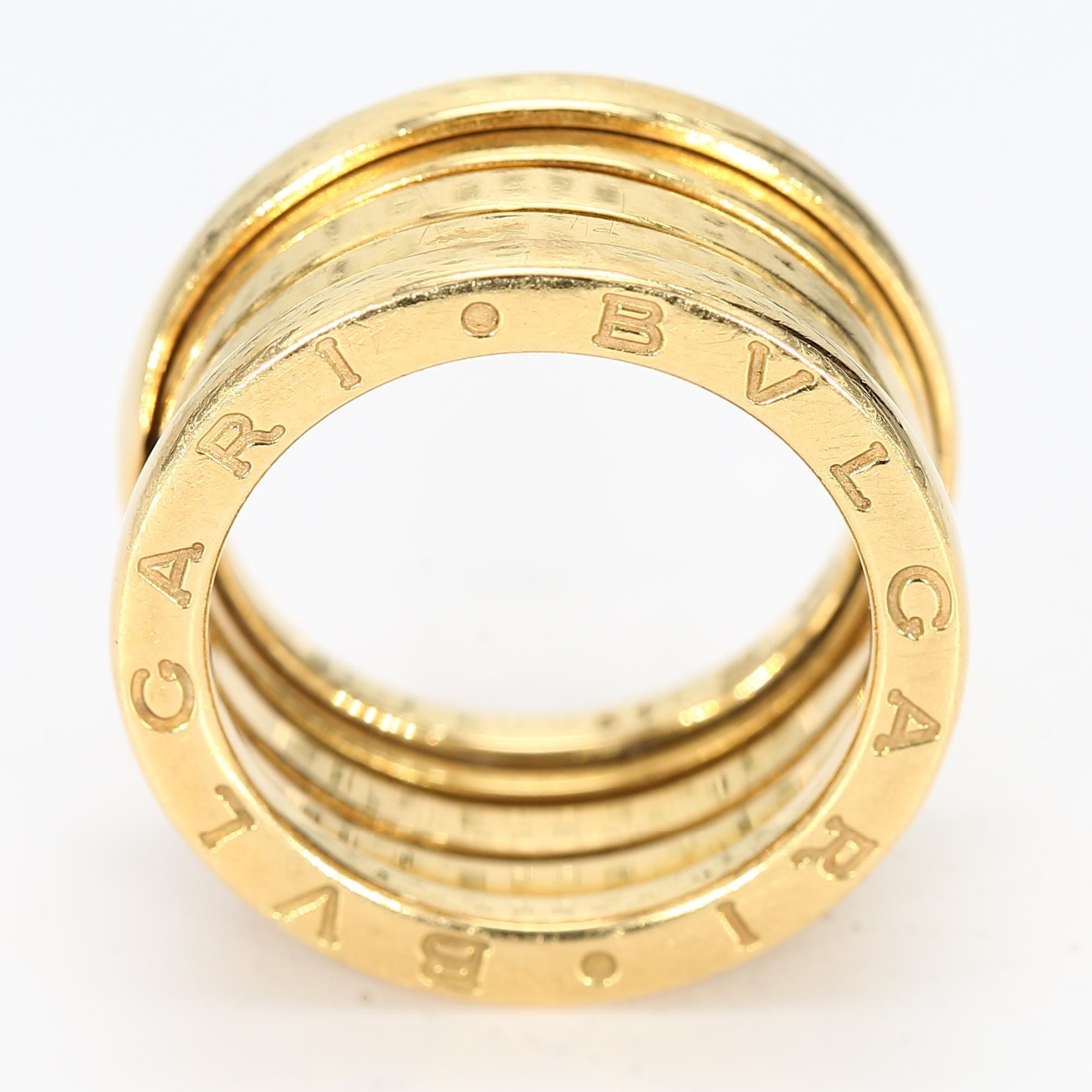 This is an 18k yellow gold BVLGARI B.zero1 movable ring which has a spring-like movement to it.

Ring Size - 5.25
Total Weight - 10.3g
A59