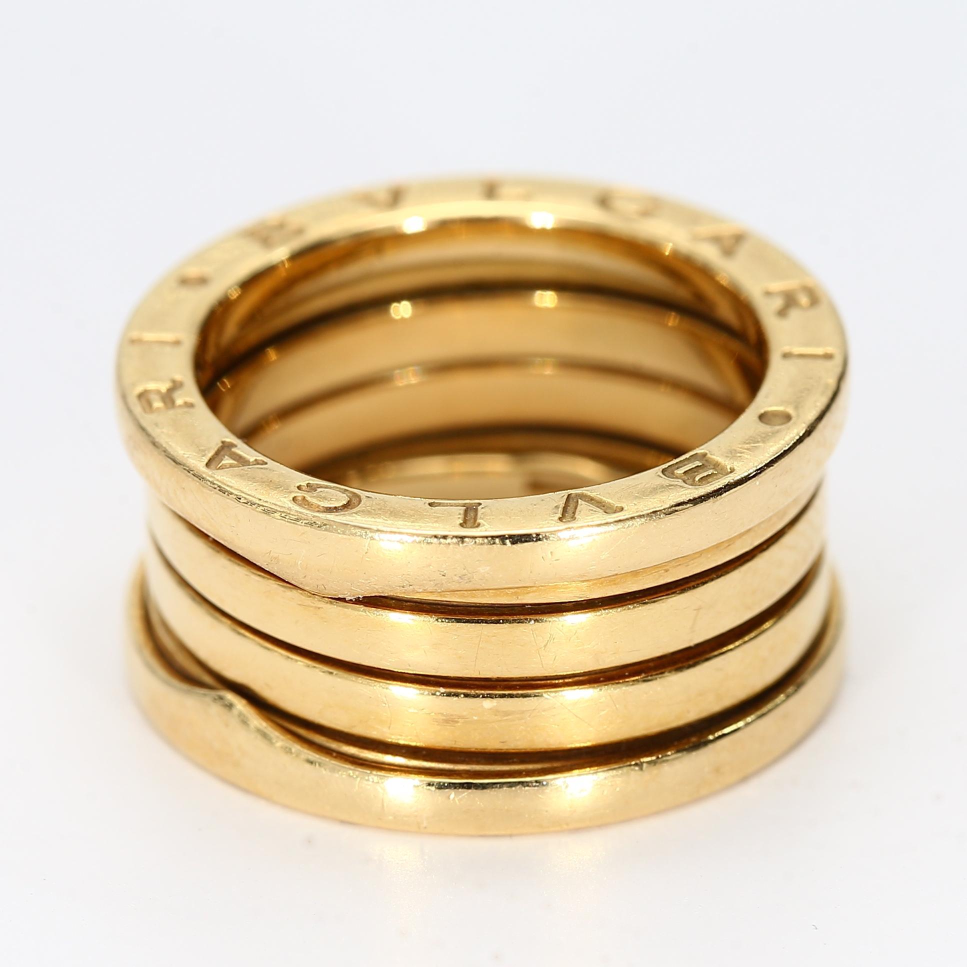 18k Yellow Gold Movable 