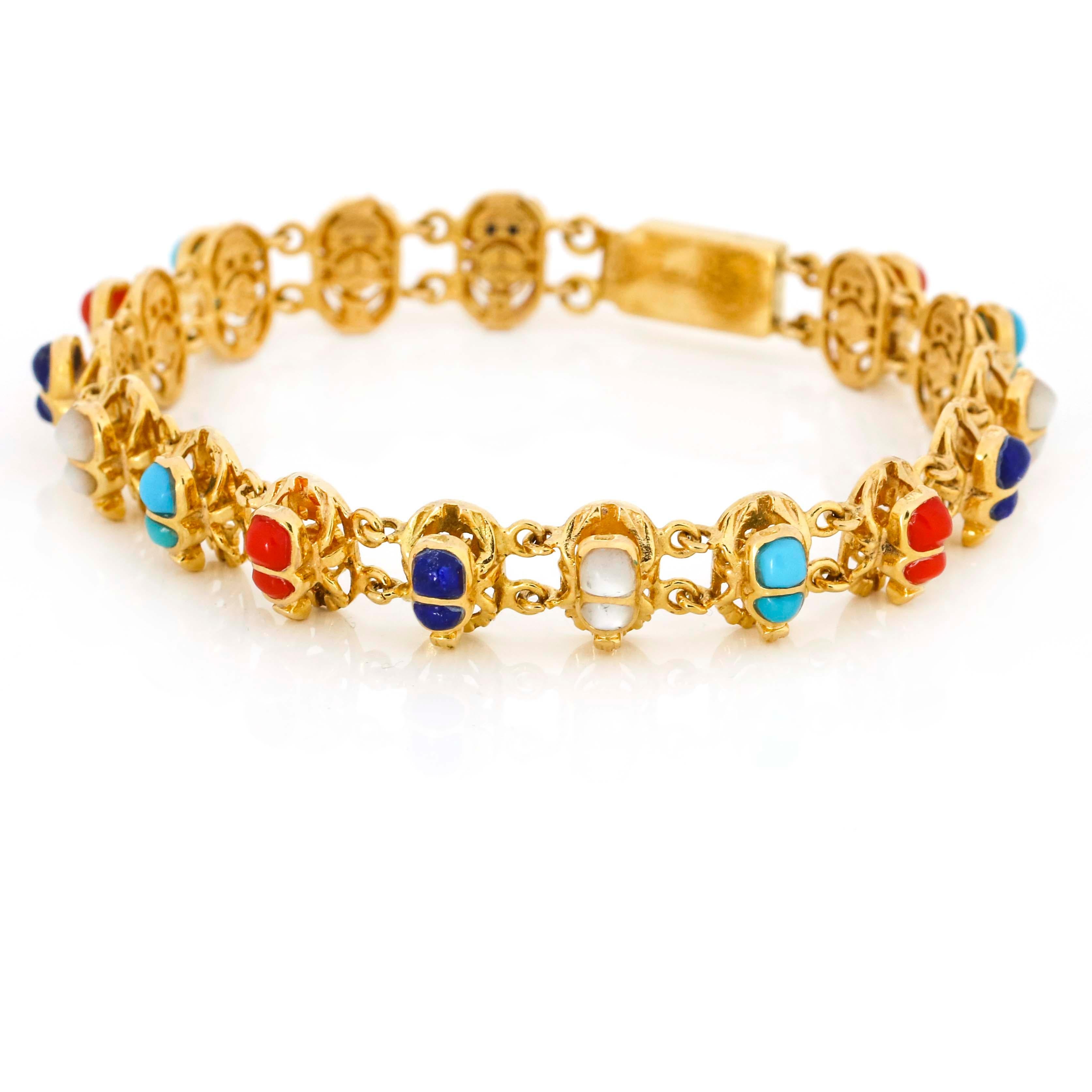 18 Karat Yellow Gold Multi-Color Gemstone Scarab Link Bracelet In Excellent Condition For Sale In Fort Lauderdale, FL
