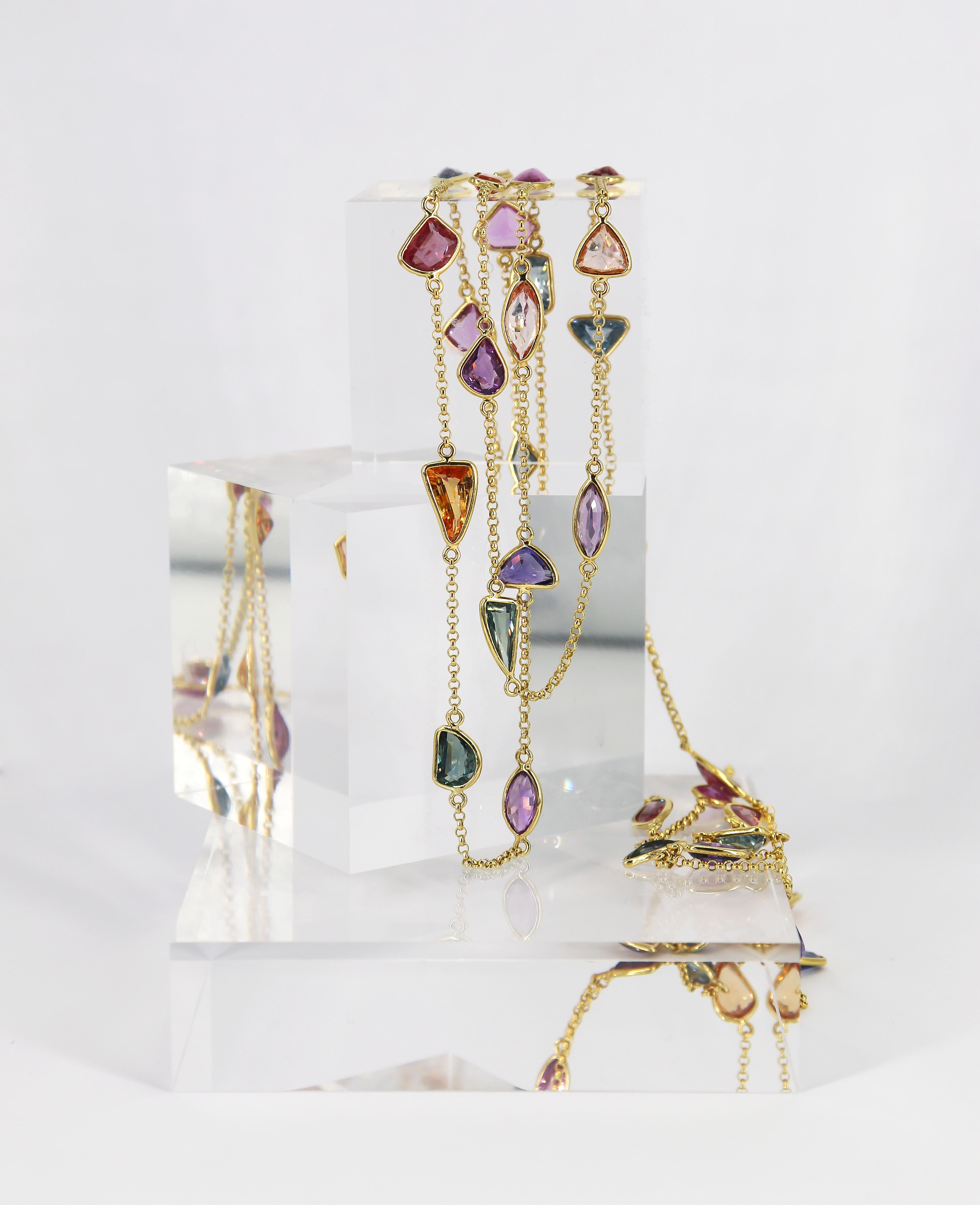 collier pierres precieuses multicolores
