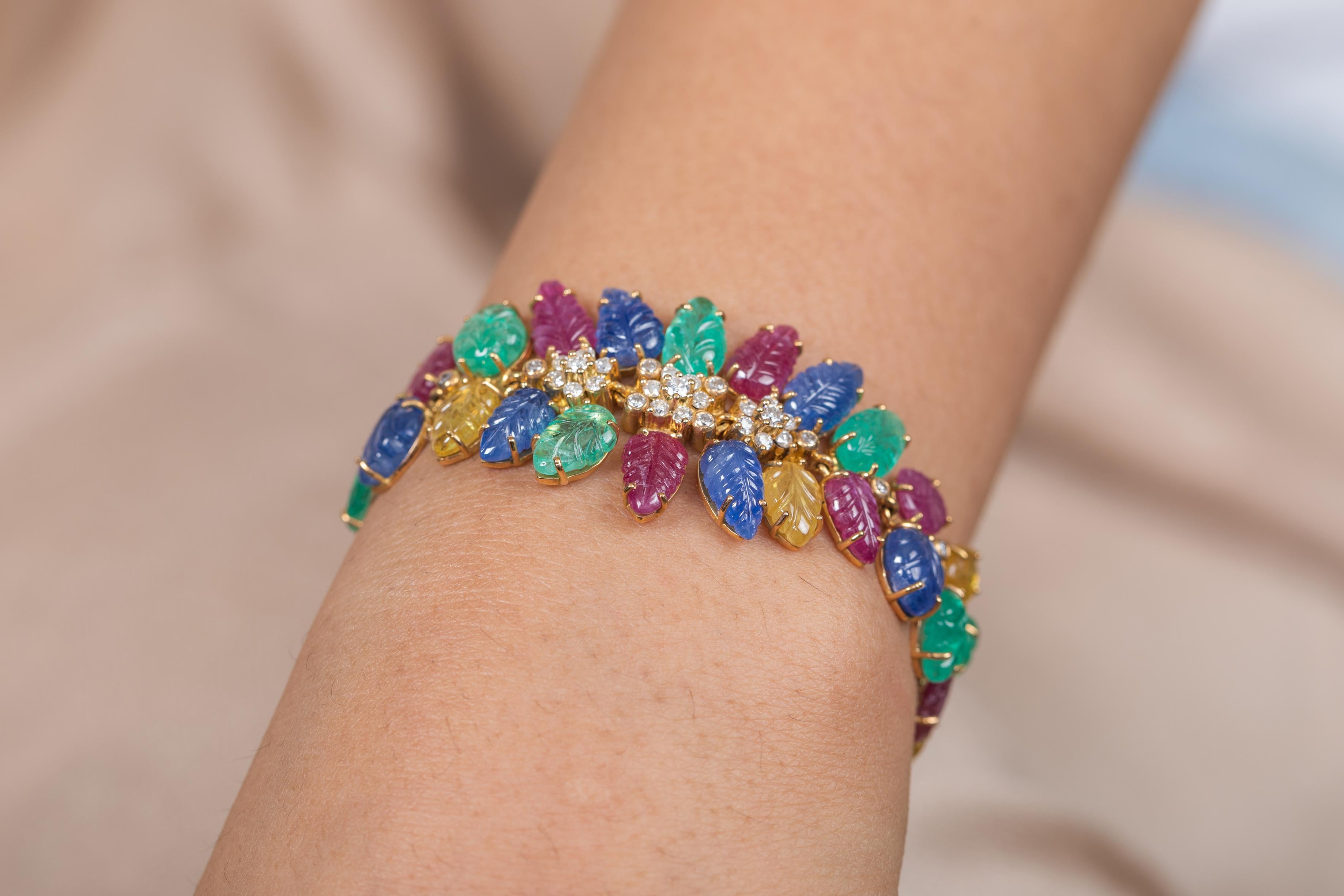 Bracelet en or jaune 18 carats avec multi-gemmes et diamants Pour femmes en vente