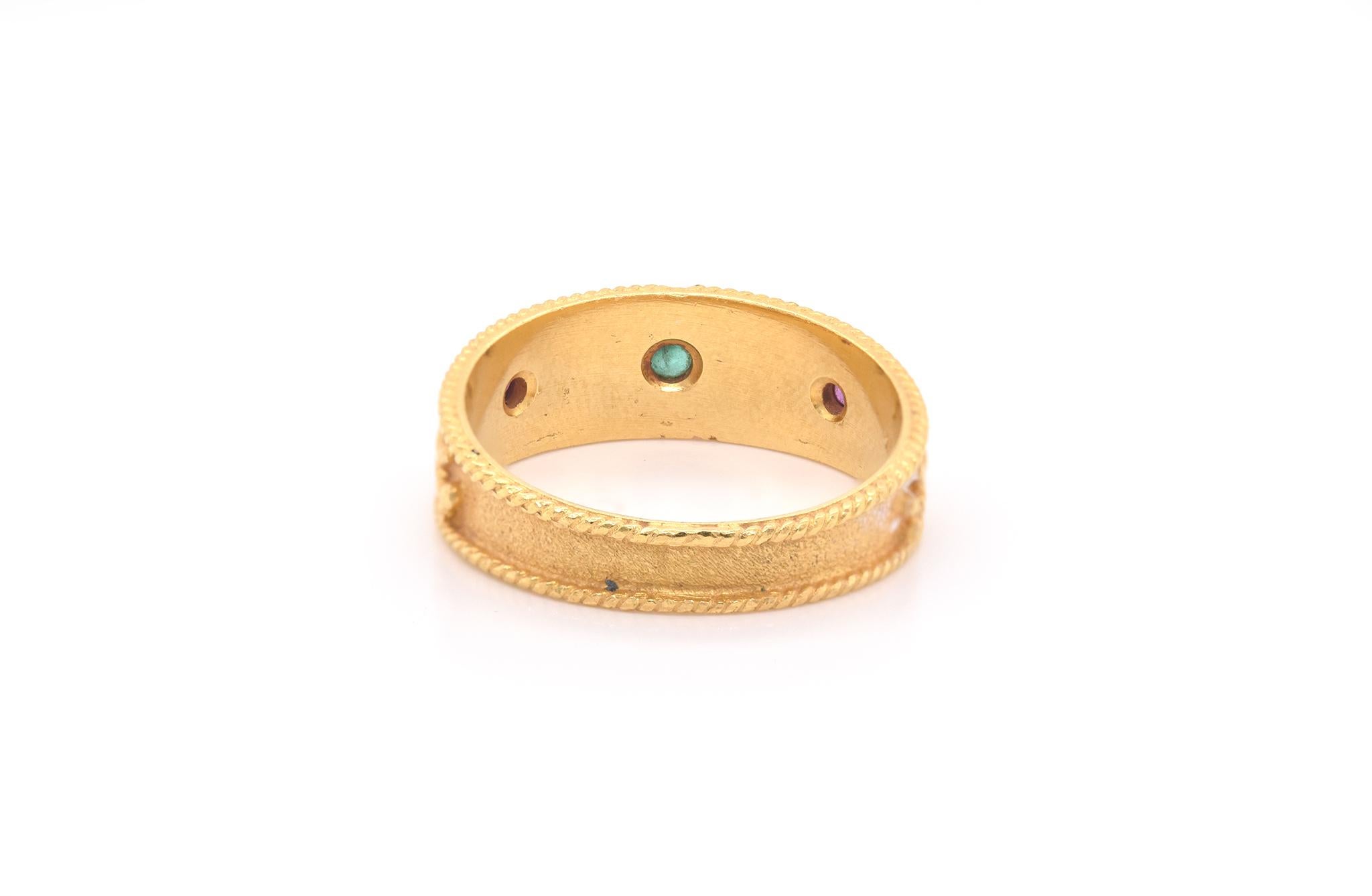 18 Karat Yellow Gold Multi-Gemstone Fancy Ring In Excellent Condition In Scottsdale, AZ