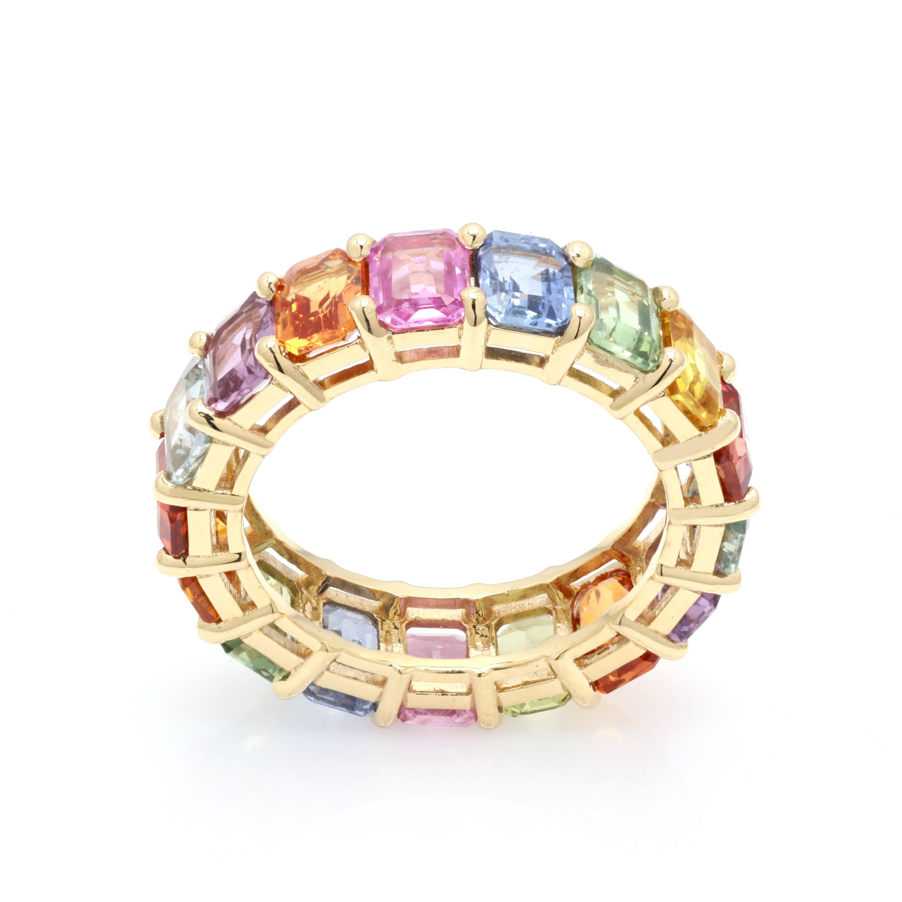 For Sale:  18K Yellow Gold Multi Sapphire 8.31 Ct Cushion Cut Eternity Band Ring 3