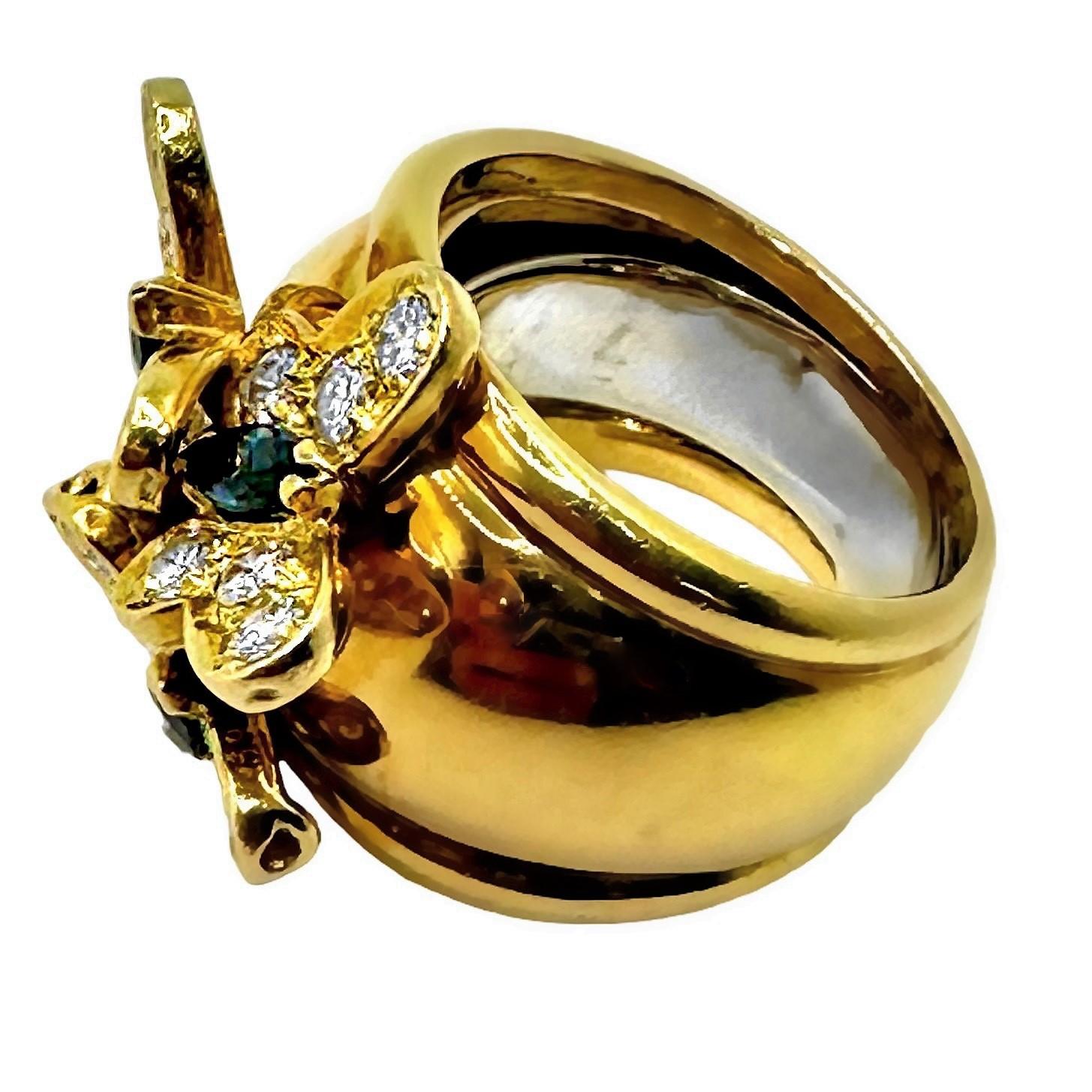 Modern 18k Yellow Gold Multiple Butterfly Motif Ring with Diamonds and Blue Sapphires For Sale