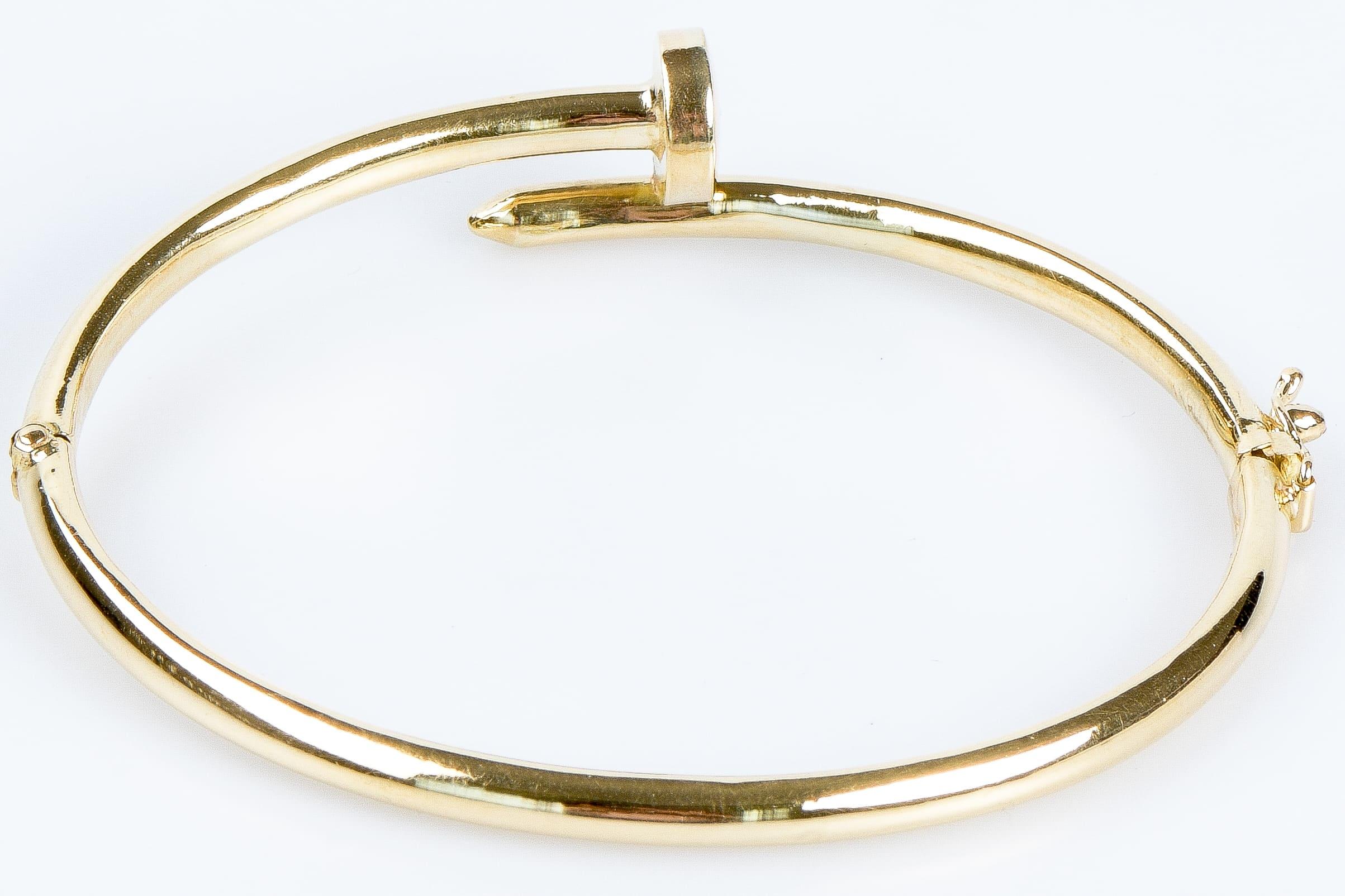 18K Yellow Gold Nail-Shaped Bracelet In Excellent Condition In Monte-Carlo, MC