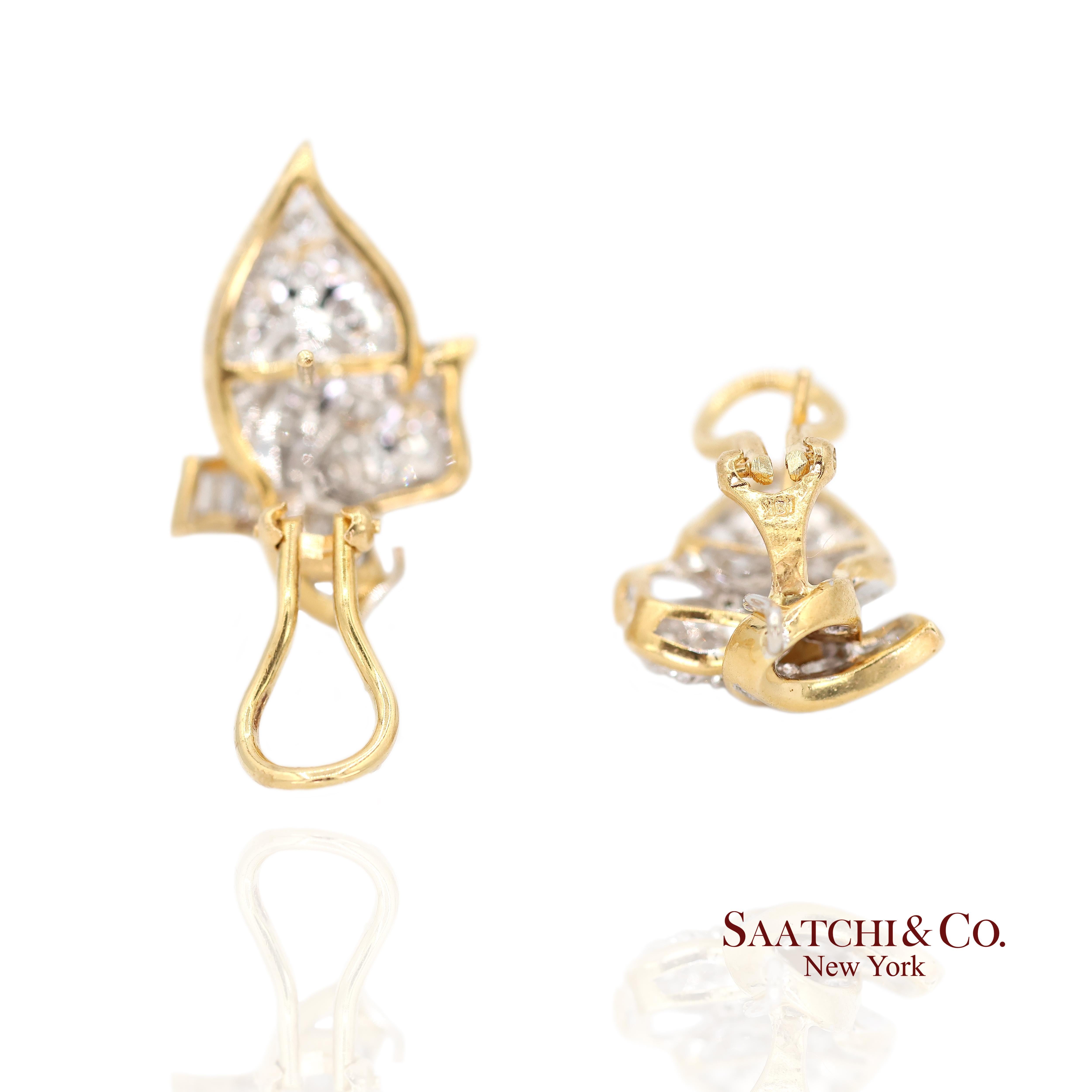 18k Yellow Gold Natural Diamond Fancy Earring For Sale 2