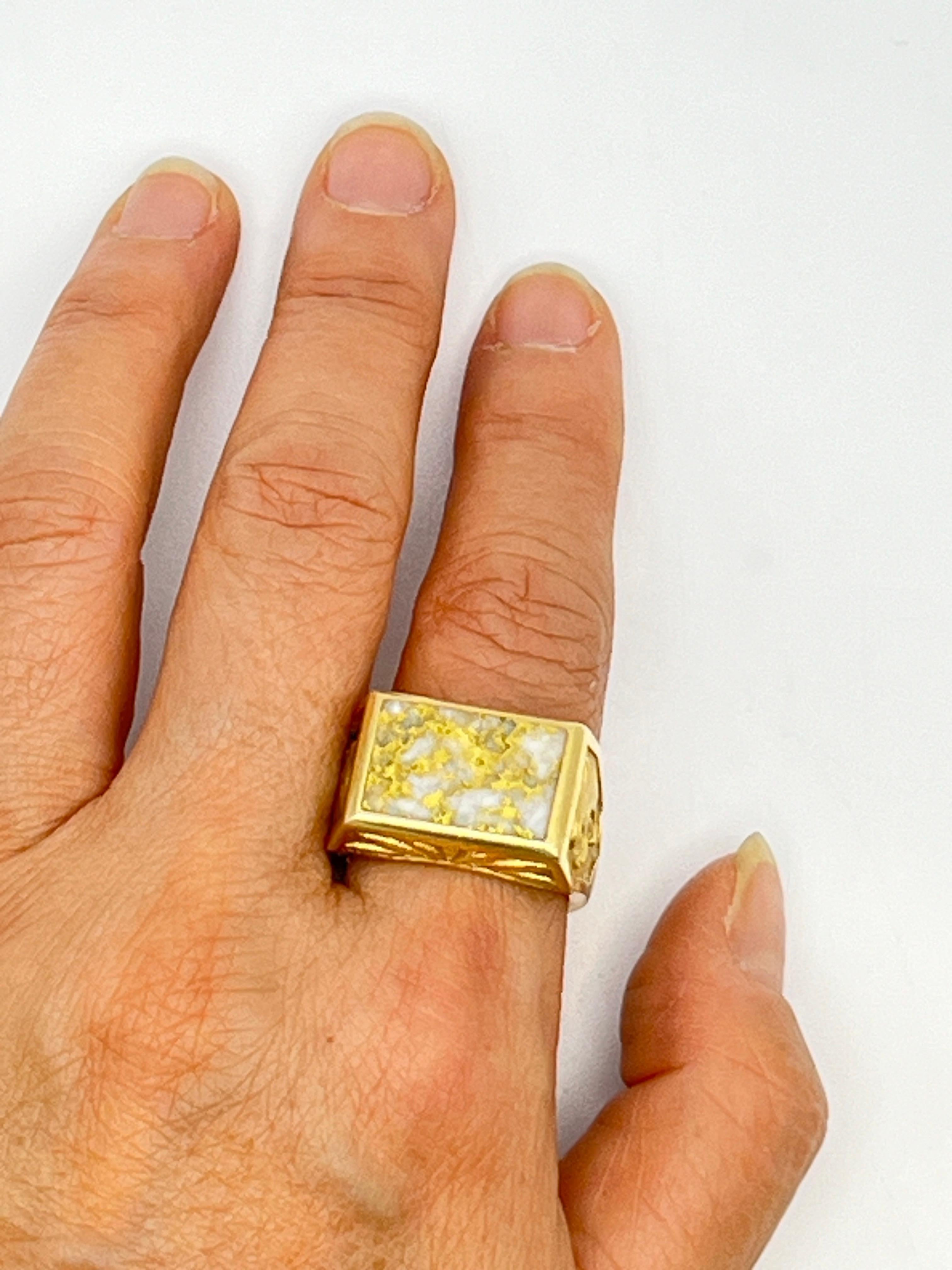 18K Yellow Gold Natural Gold-In-Quartz Men’s Ring with Diamond 2