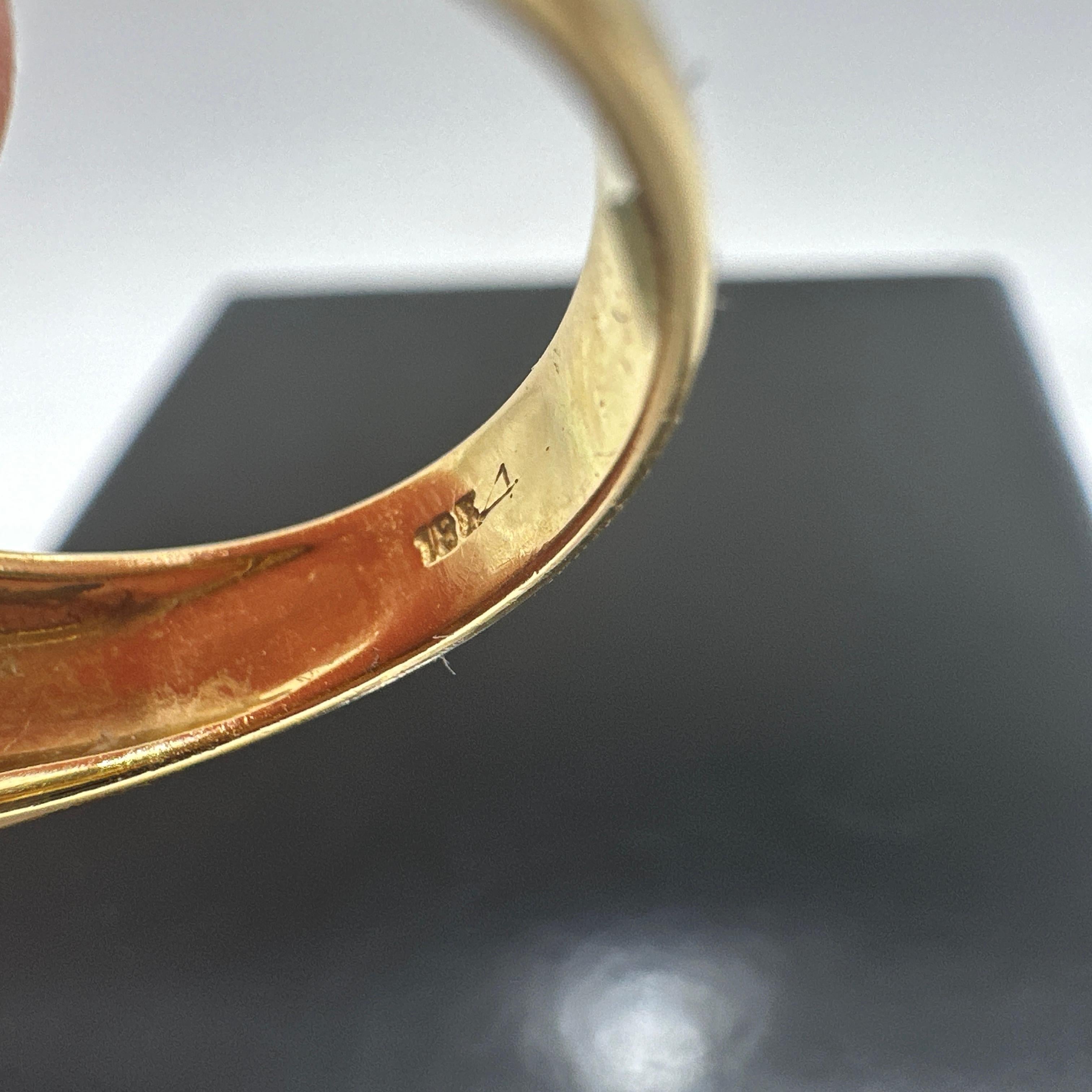 De las mujeres Anillo de oro amarillo de 18 quilates con rubí natural y diamantes 2,46 quilates en venta