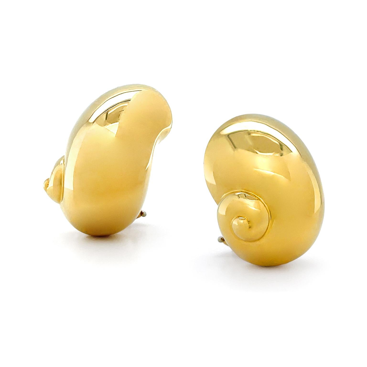 Women's or Men's 18K Yellow Gold Nautilus Clip-on Earrings For Sale