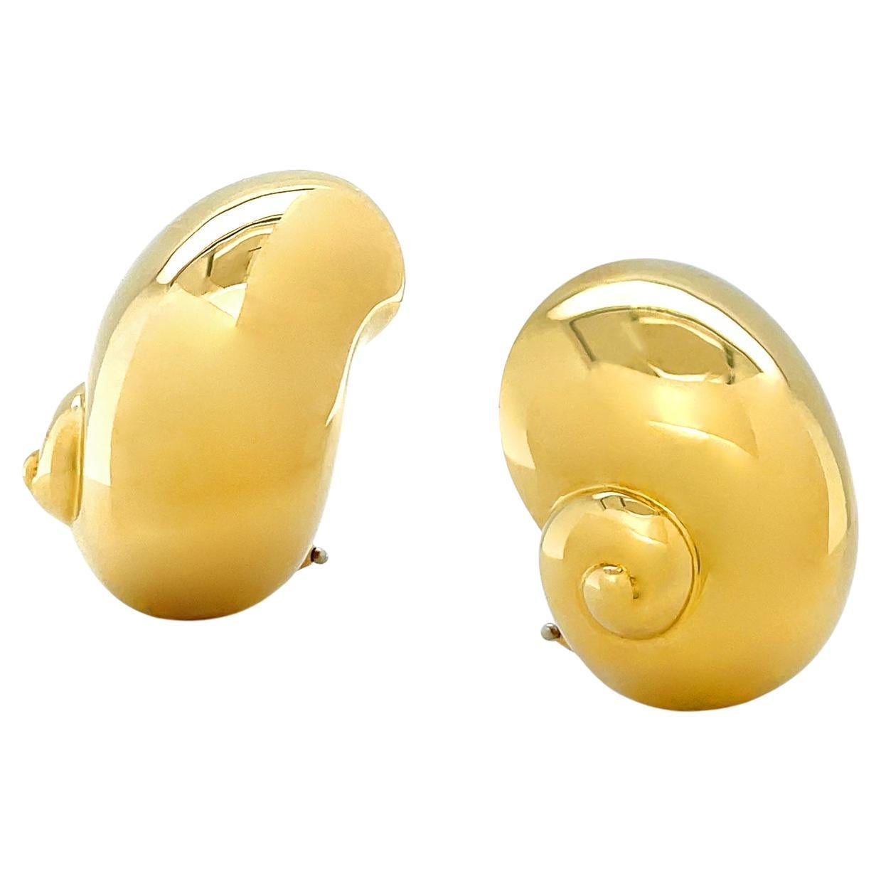 18K Yellow Gold Nautilus Clip-on Earrings For Sale