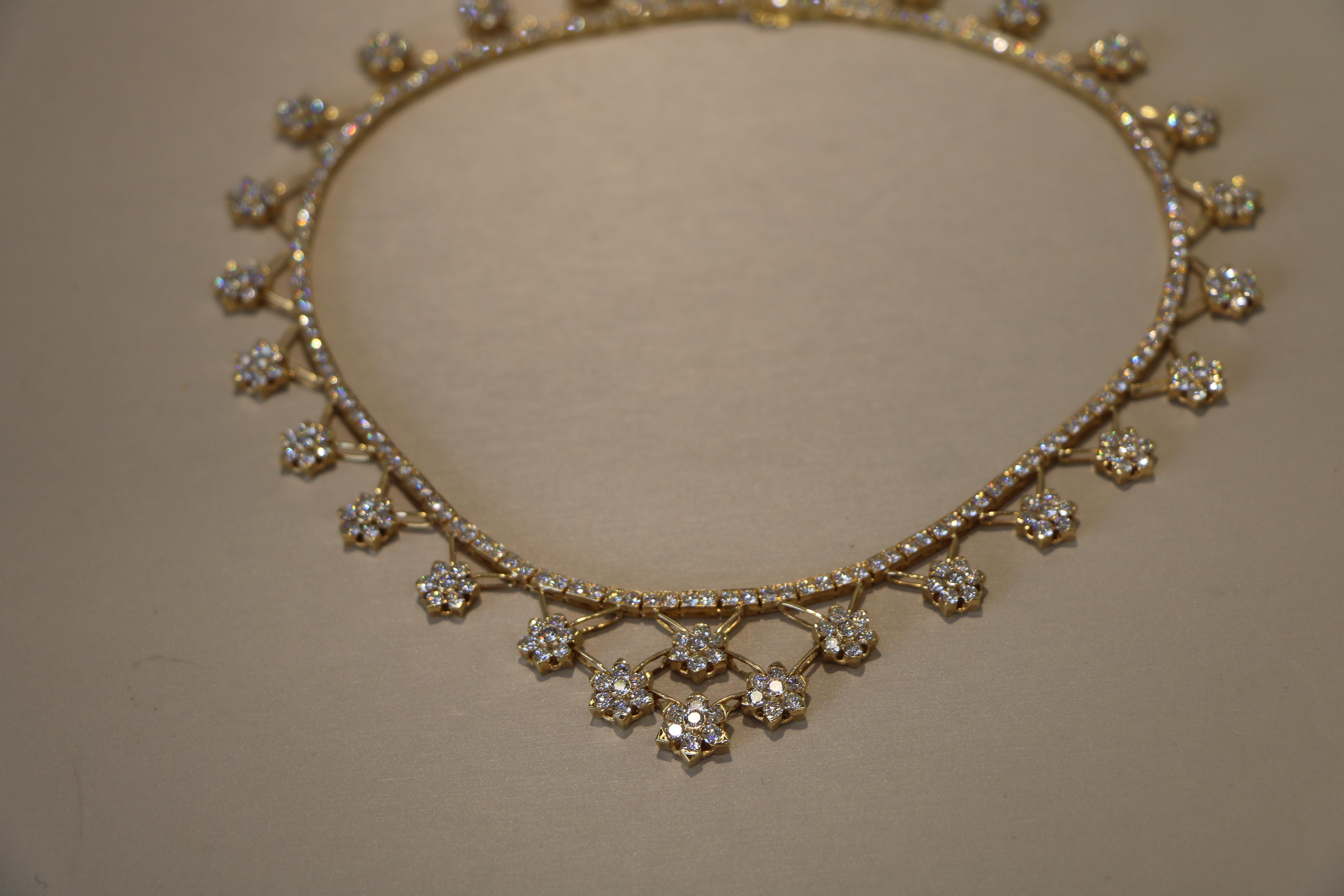 Collana in oro giallo 18K in vendita 11