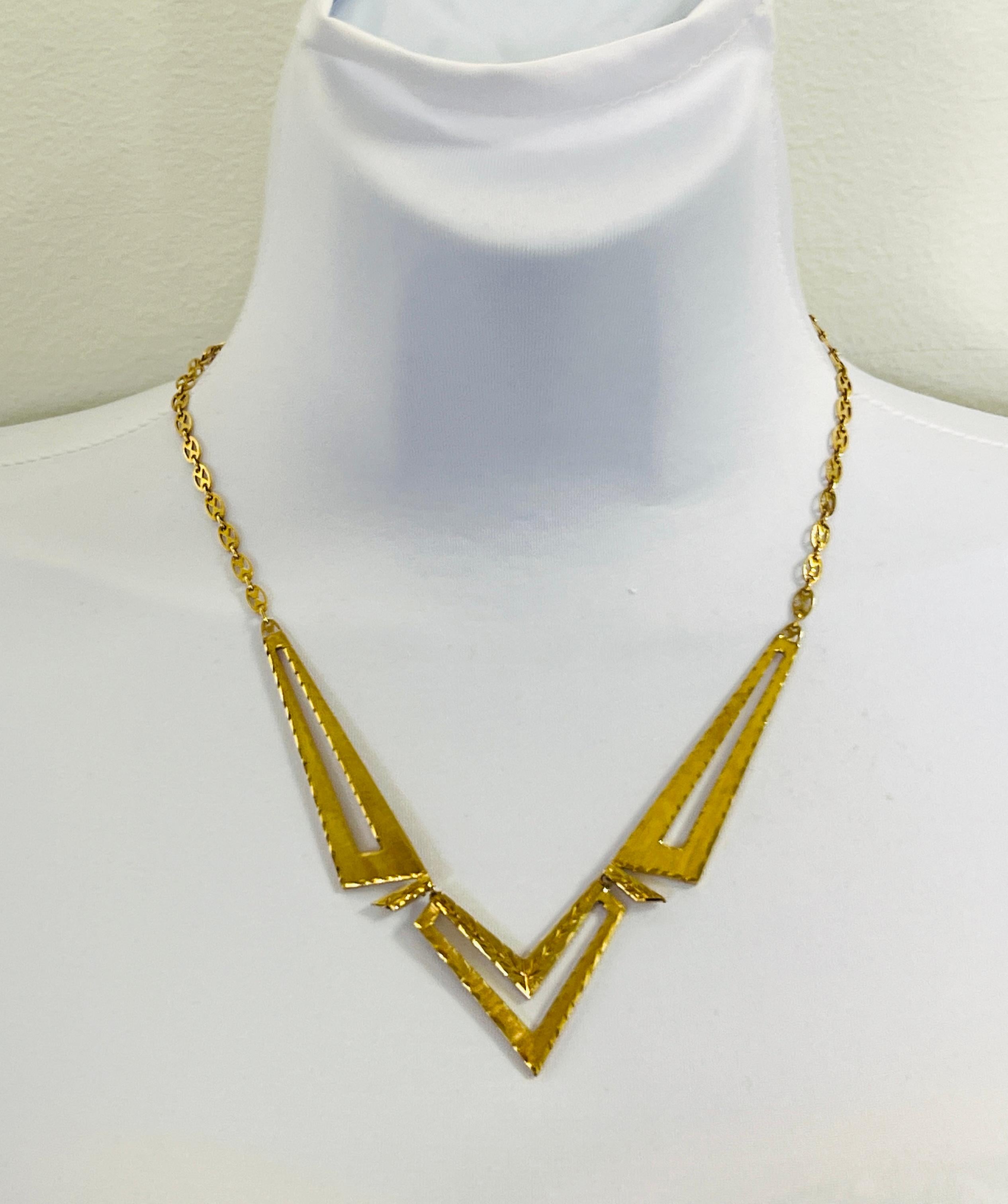 Collar de oro amarillo de 18k en Excelente estado para la venta en Los Angeles, CA