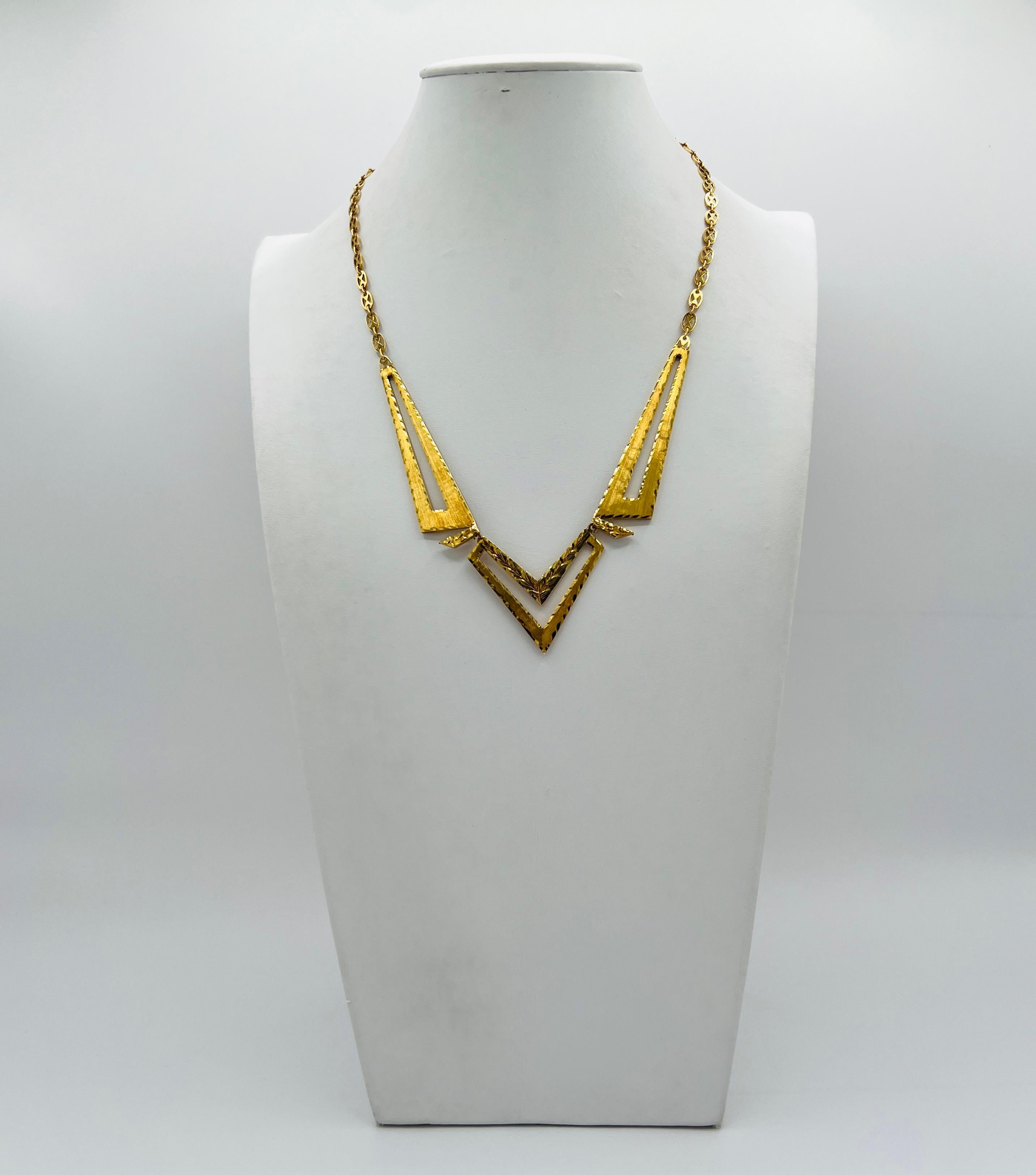 Collar de oro amarillo de 18k en venta 3