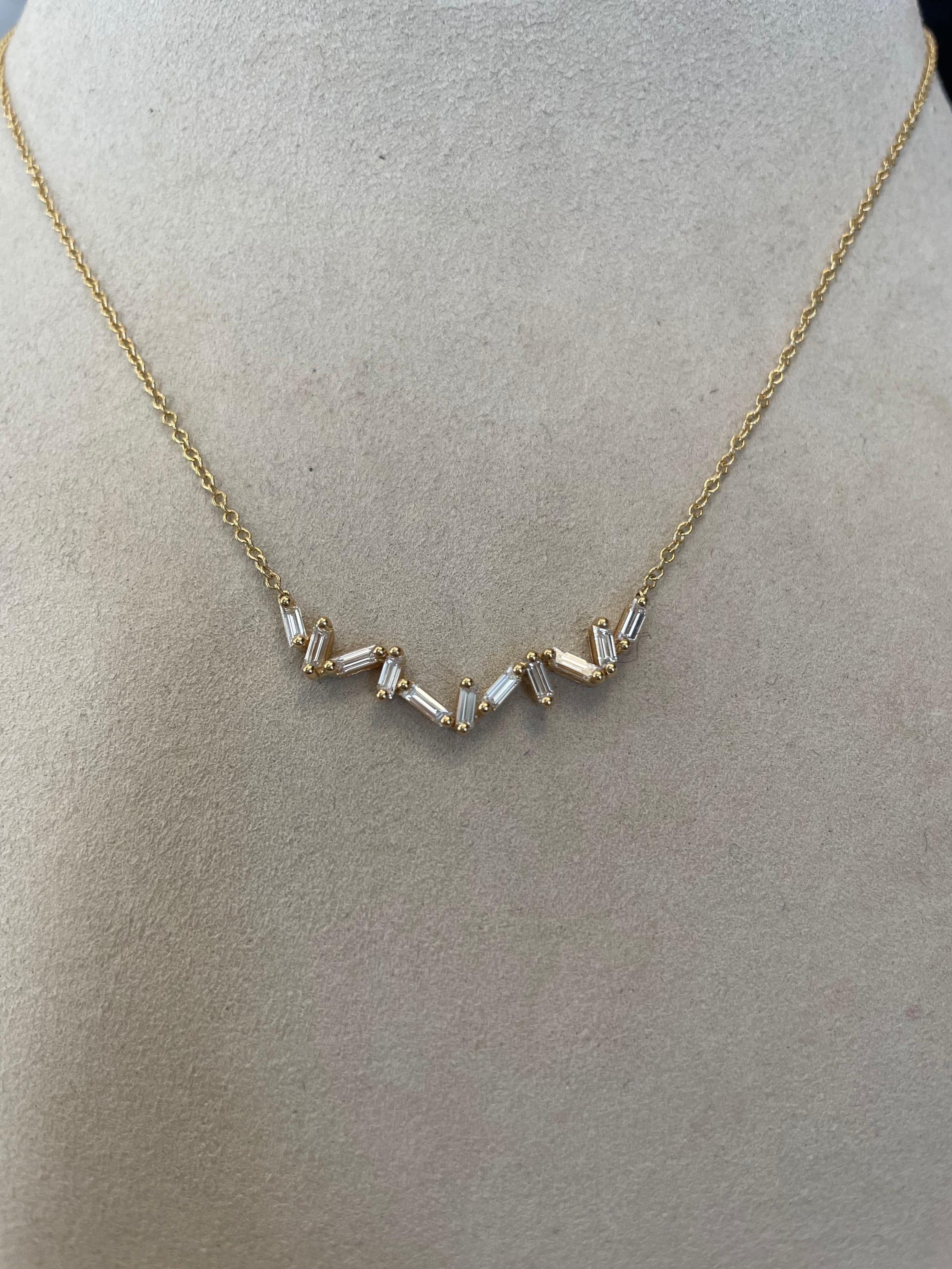 straight pendant necklace