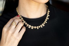 Collana in oro giallo 18K con 342 diamanti brown di Audrius Kruli