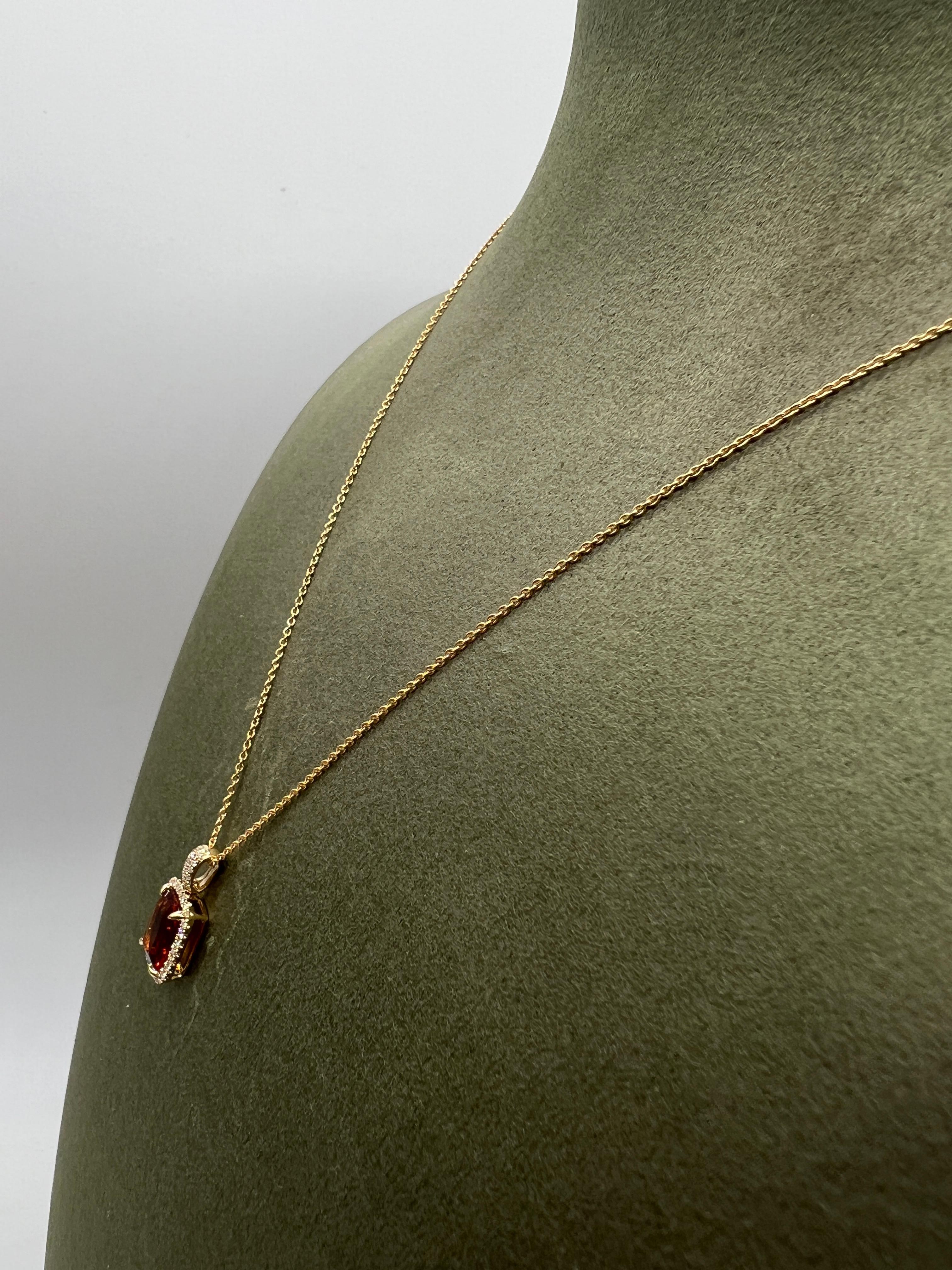 18K Yellow Gold Necklace with Mandarin Citrine and Diamond In New Condition For Sale In Vannes, FR