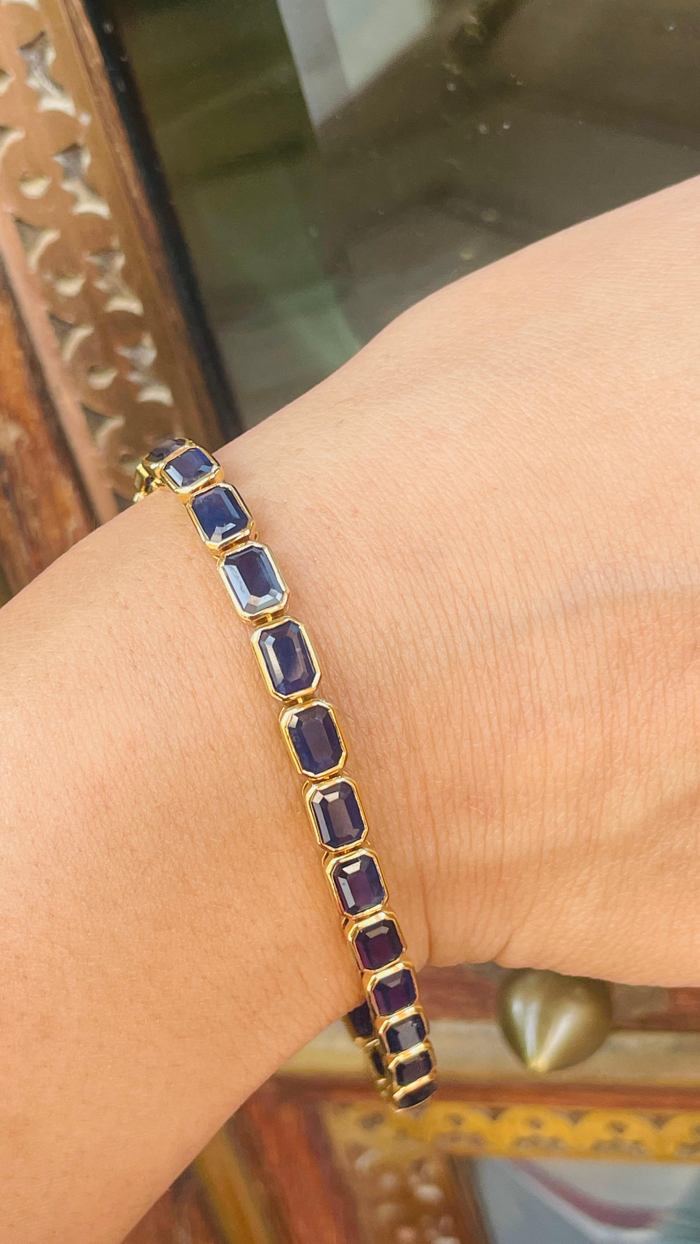 18K Yellow Gold Octagon Cut Blue Sapphire Bracelet For Sale 1