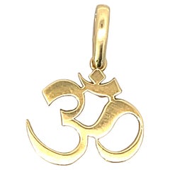 18k Yellow Gold Om Shanti Pendant
