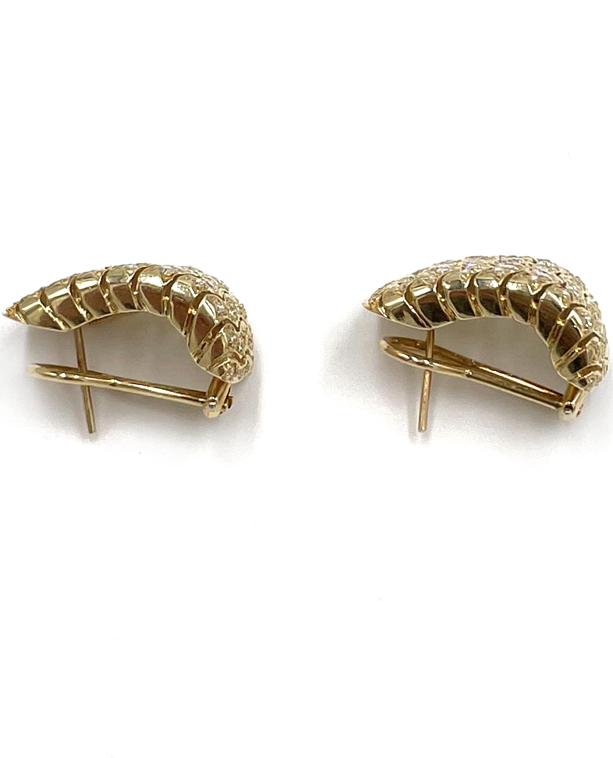 Pair of 18K yellow gold earrings with 130 round brilliant cut diamonds 2.98 carats total weight.

- G color, VS clarity
- Circa 1996
- French/omega backing 